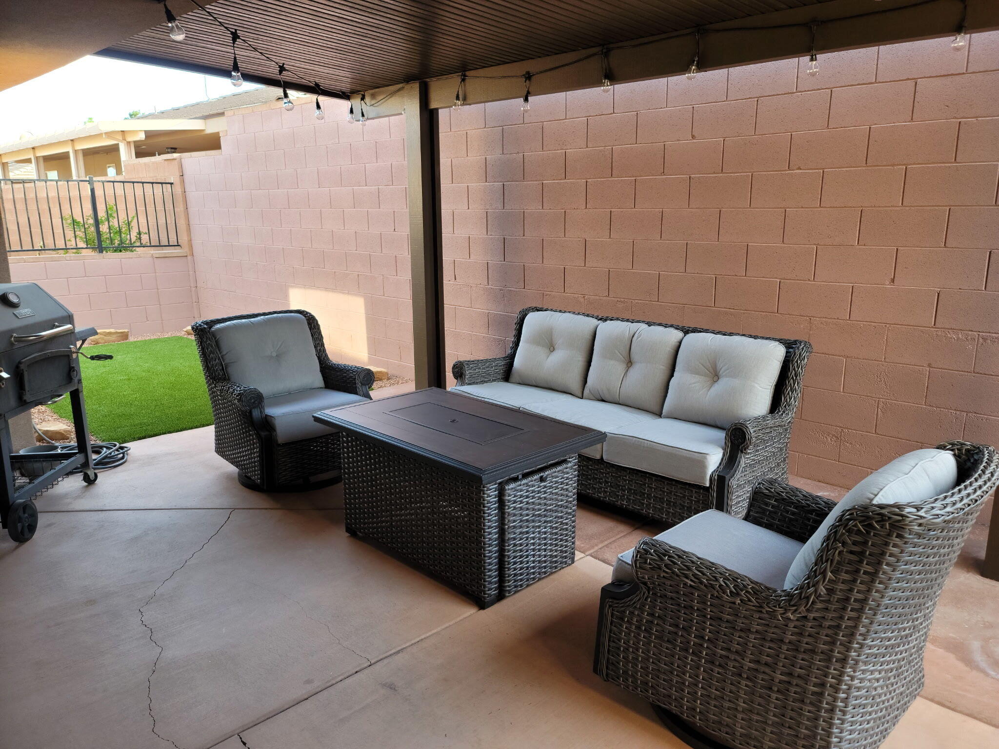 COTTON MANOR CONDOS - Residential