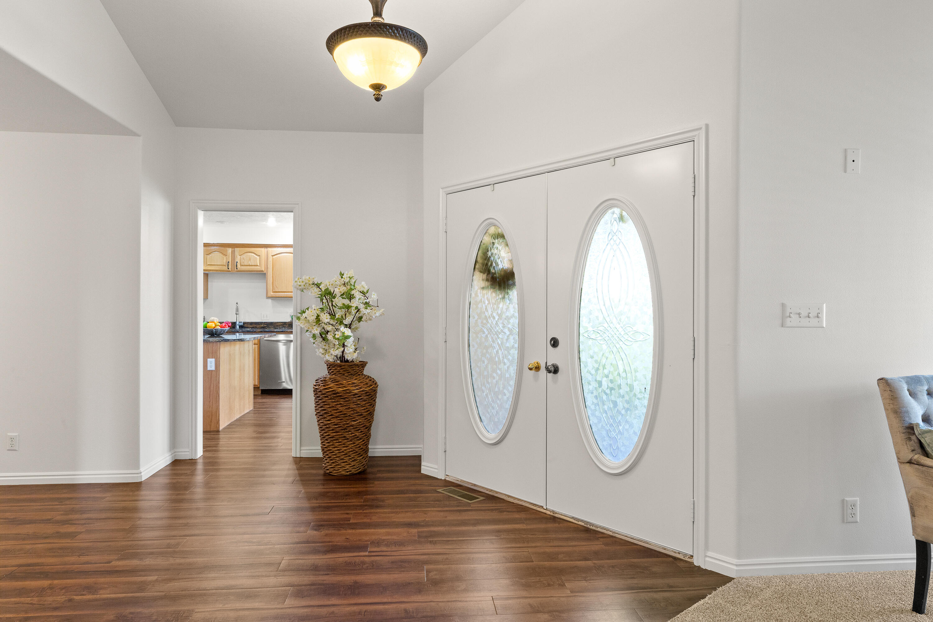 RIVERWOOD TOWNHOMES - Residential