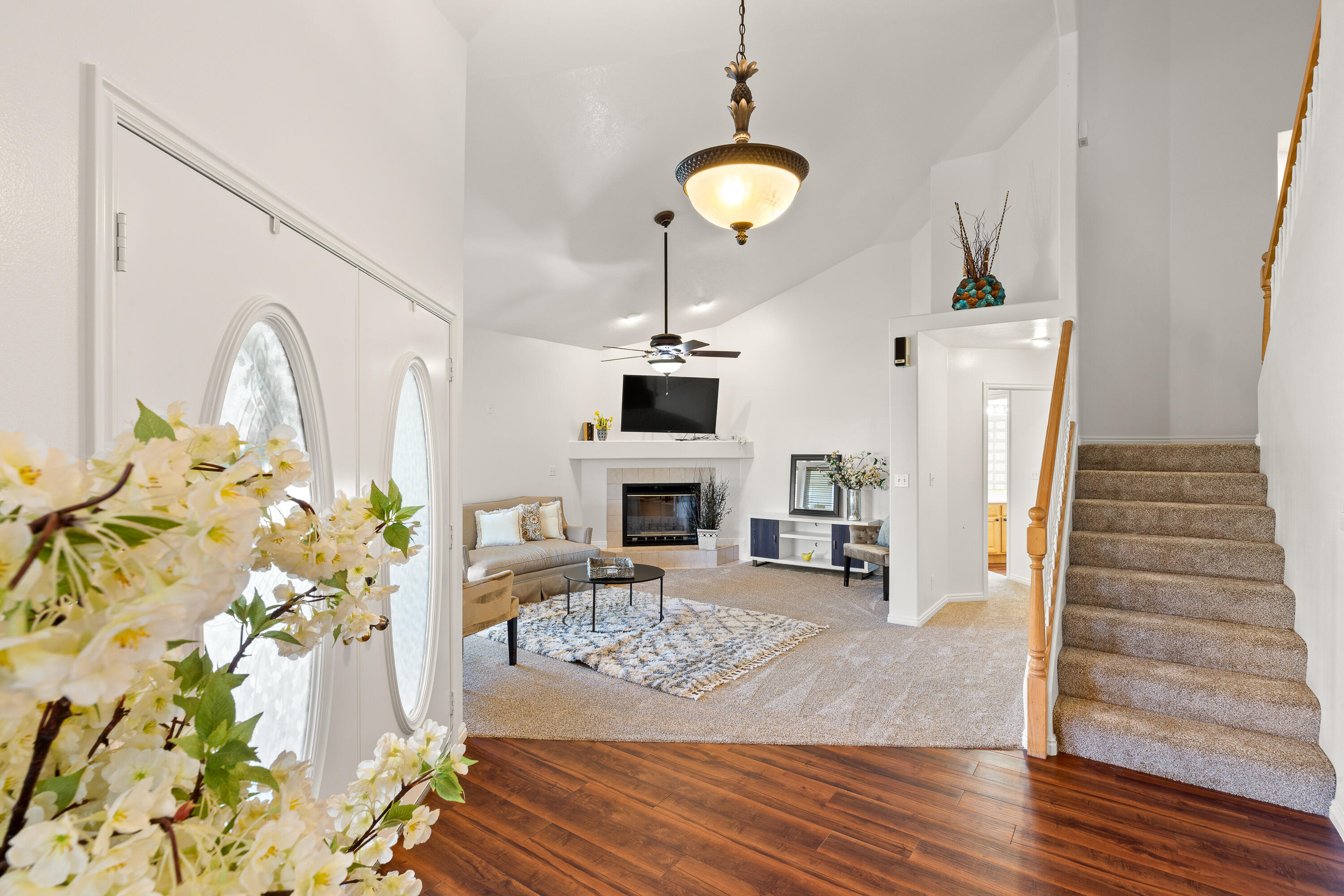 RIVERWOOD TOWNHOMES - Residential