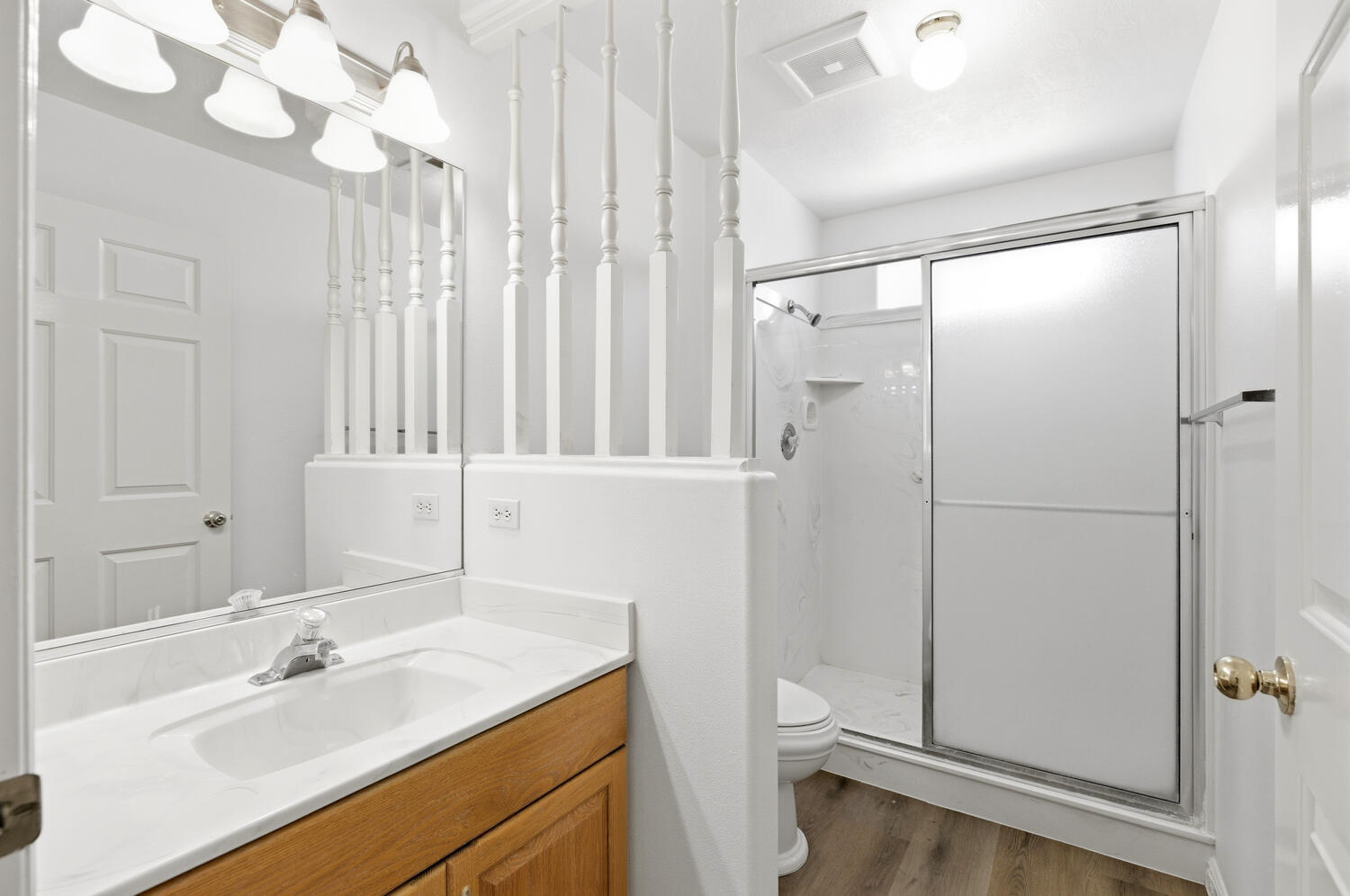 CREEKSIDE HOMES - Residential