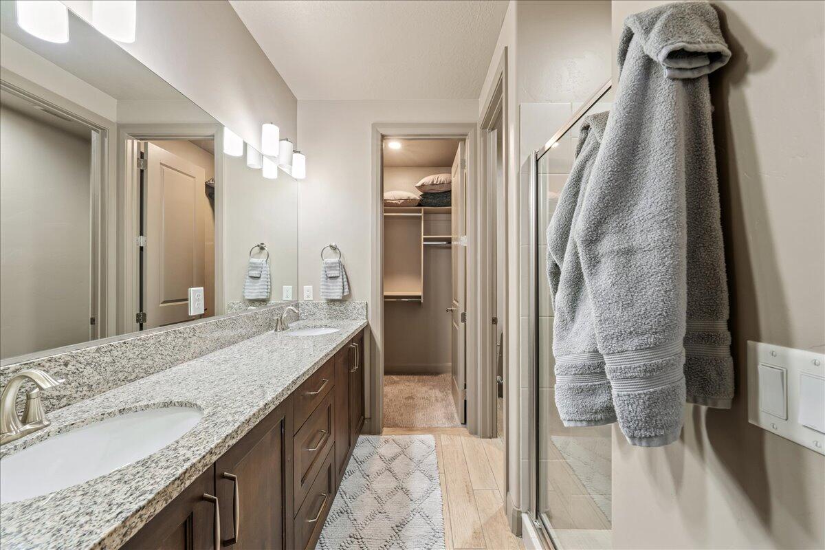 PARADISE VILLAGE AT ZION - Residential