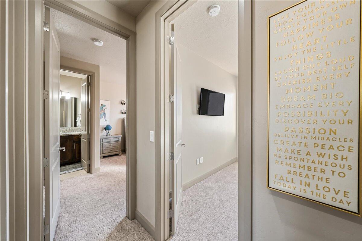 PARADISE VILLAGE AT ZION - Residential