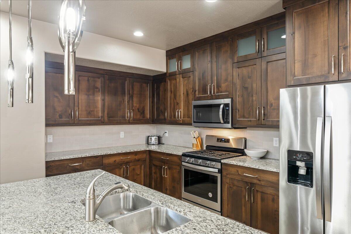 PARADISE VILLAGE AT ZION - Residential