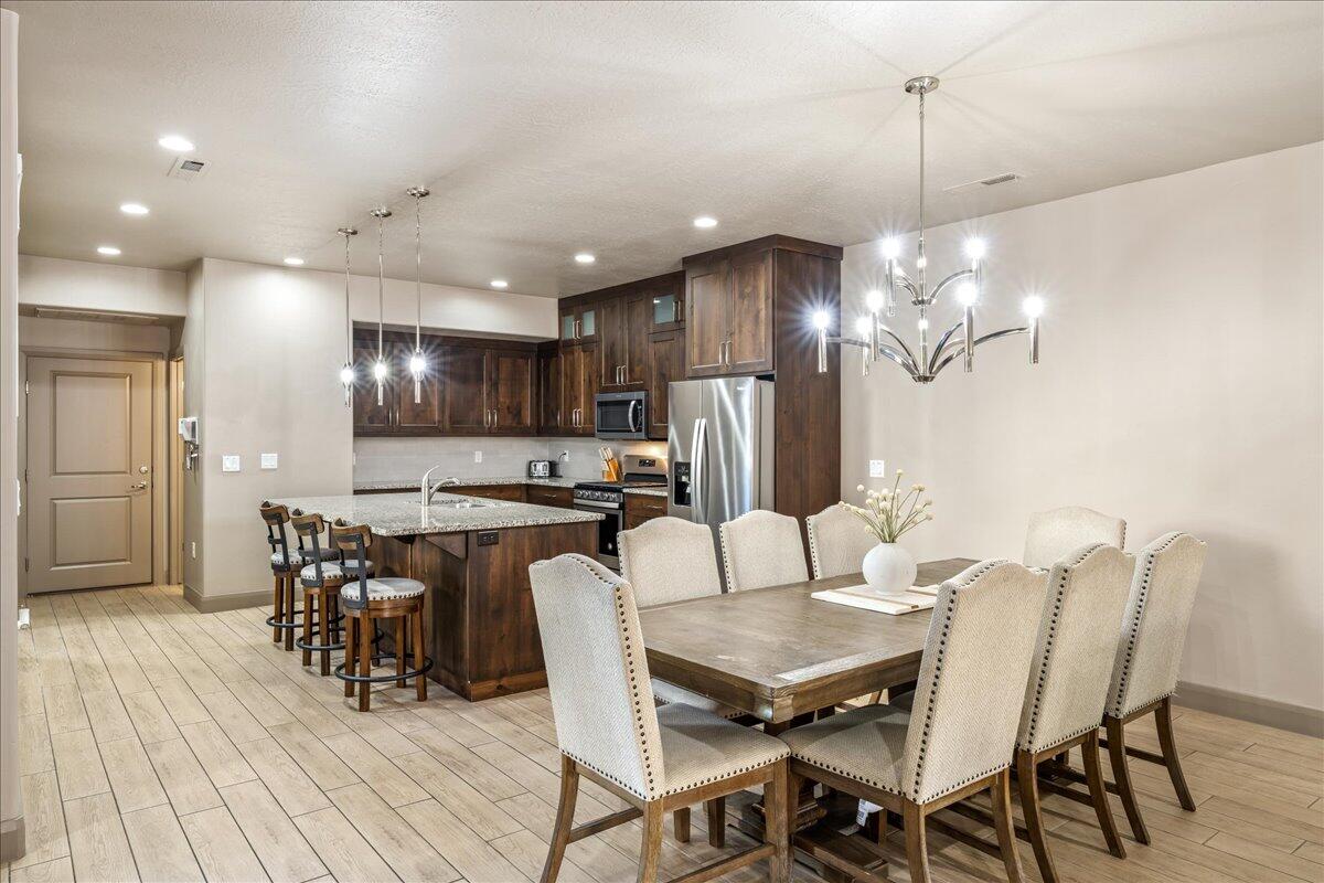 PARADISE VILLAGE AT ZION - Residential