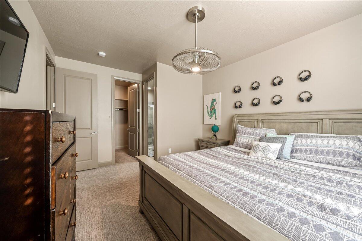 PARADISE VILLAGE AT ZION - Residential