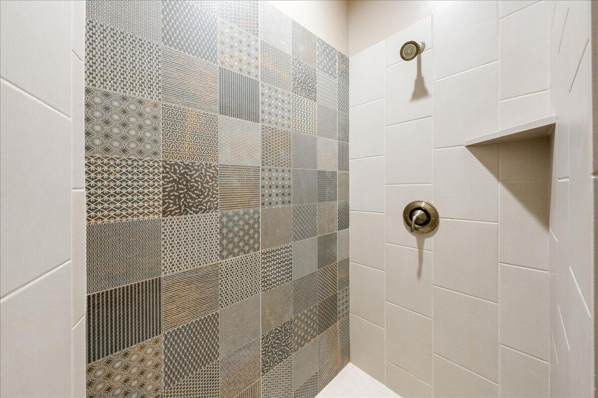 PARADISE VILLAGE AT ZION - Residential