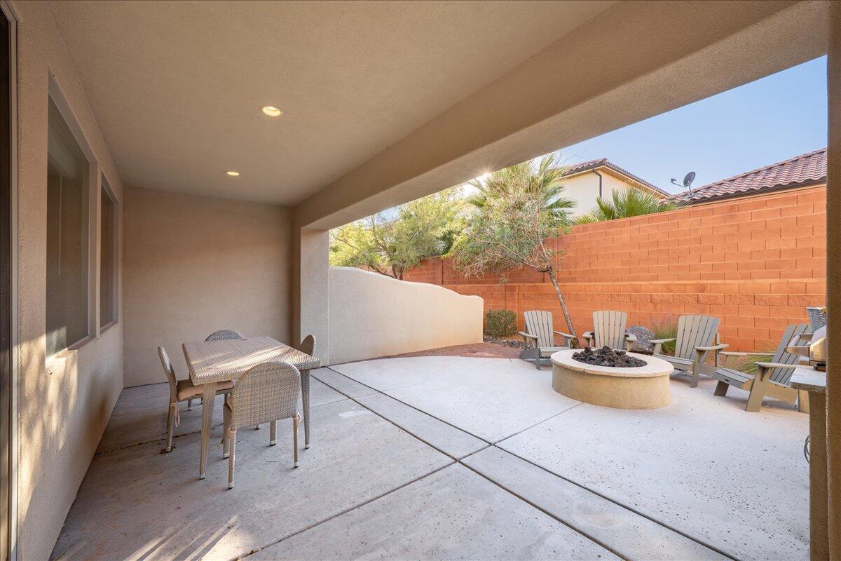 PARADISE VILLAGE AT ZION - Residential