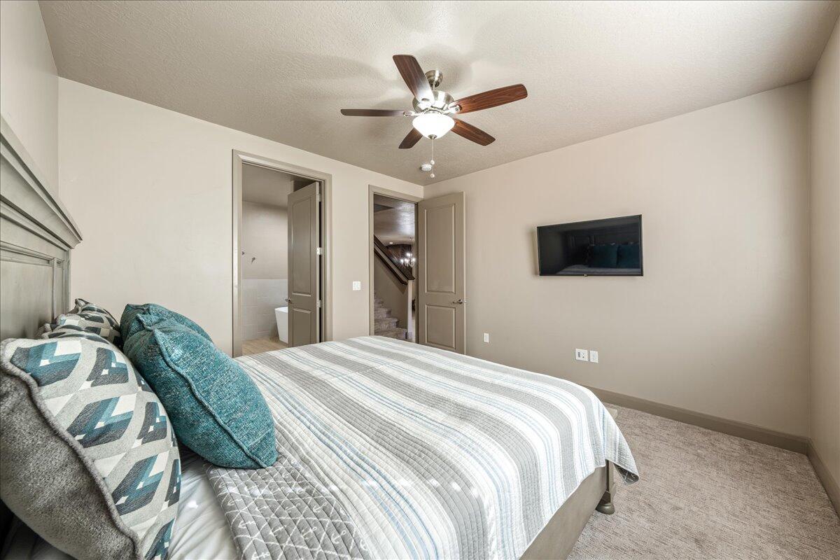 PARADISE VILLAGE AT ZION - Residential