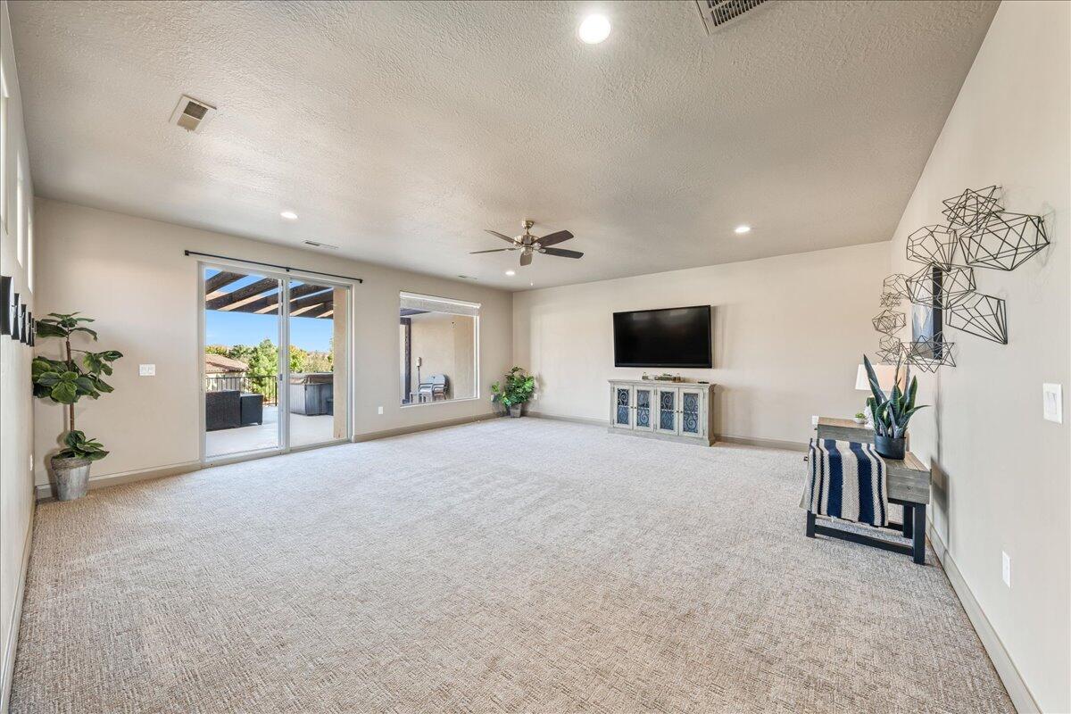 PARADISE VILLAGE AT ZION - Residential