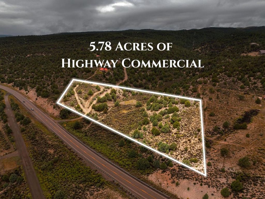 Photo of 2570 S HWY 89, Hatch, UT 84735 (MLS # 25-266094)