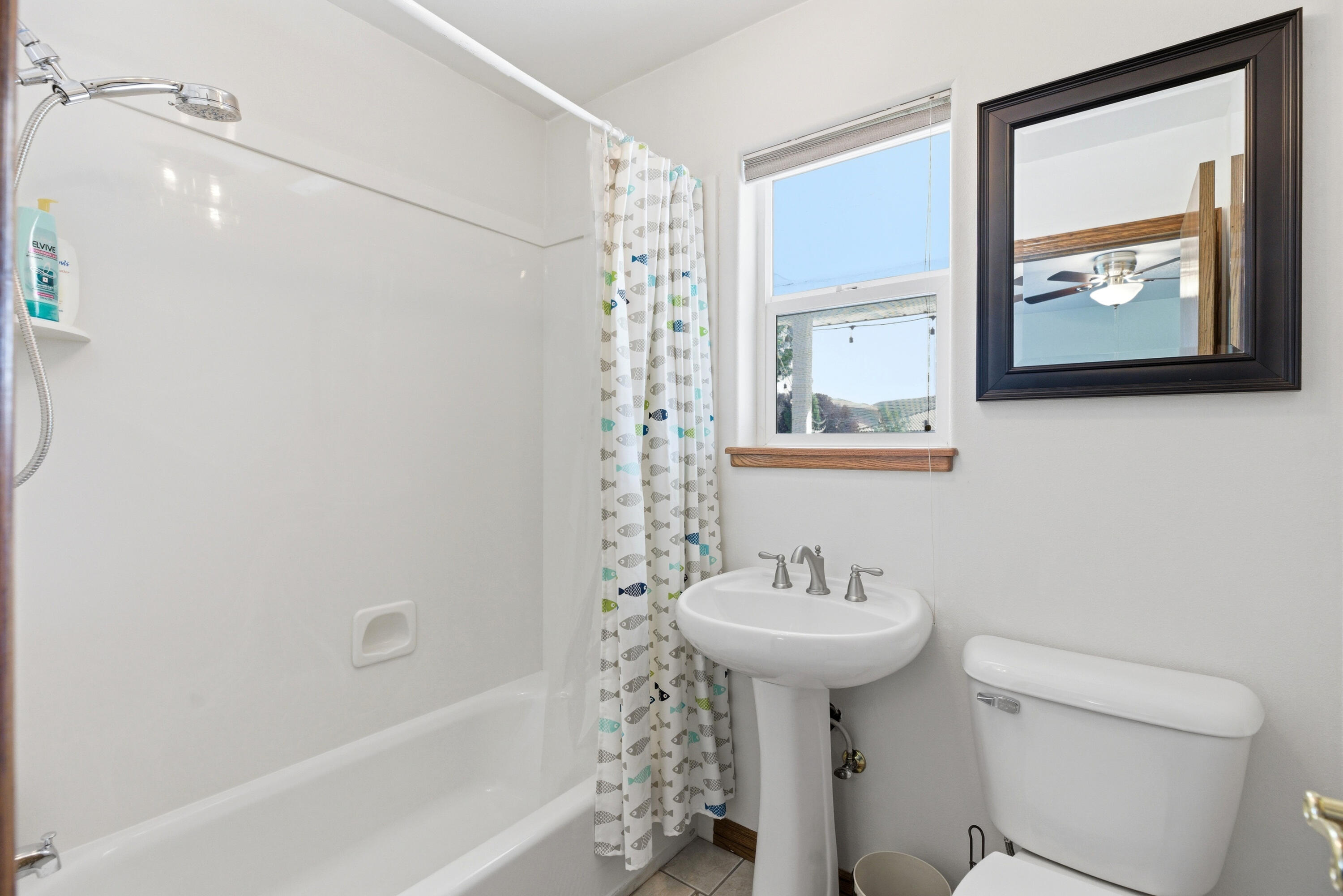 PINE VIEW ESTATES - Residential