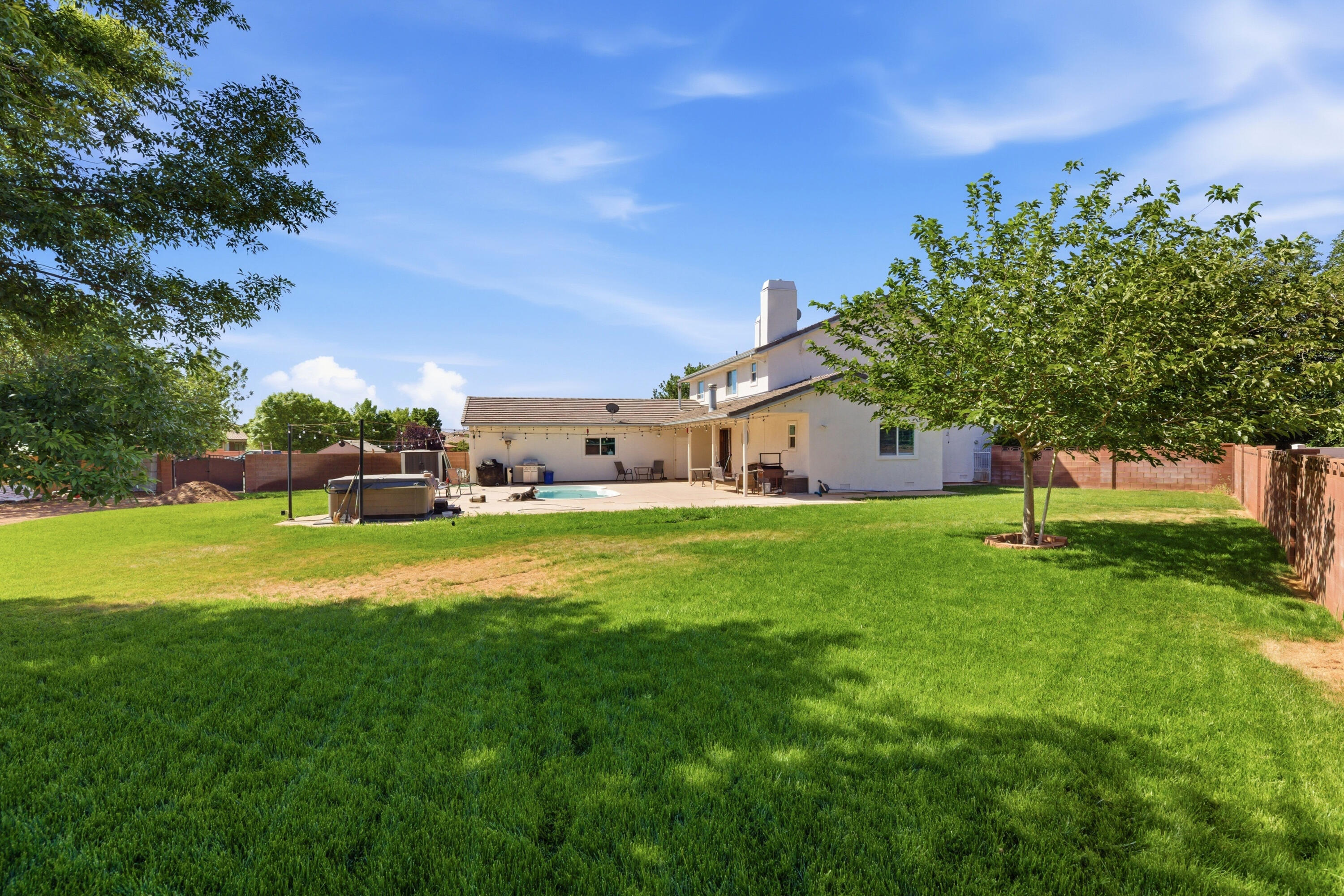 PINE VIEW ESTATES - Residential