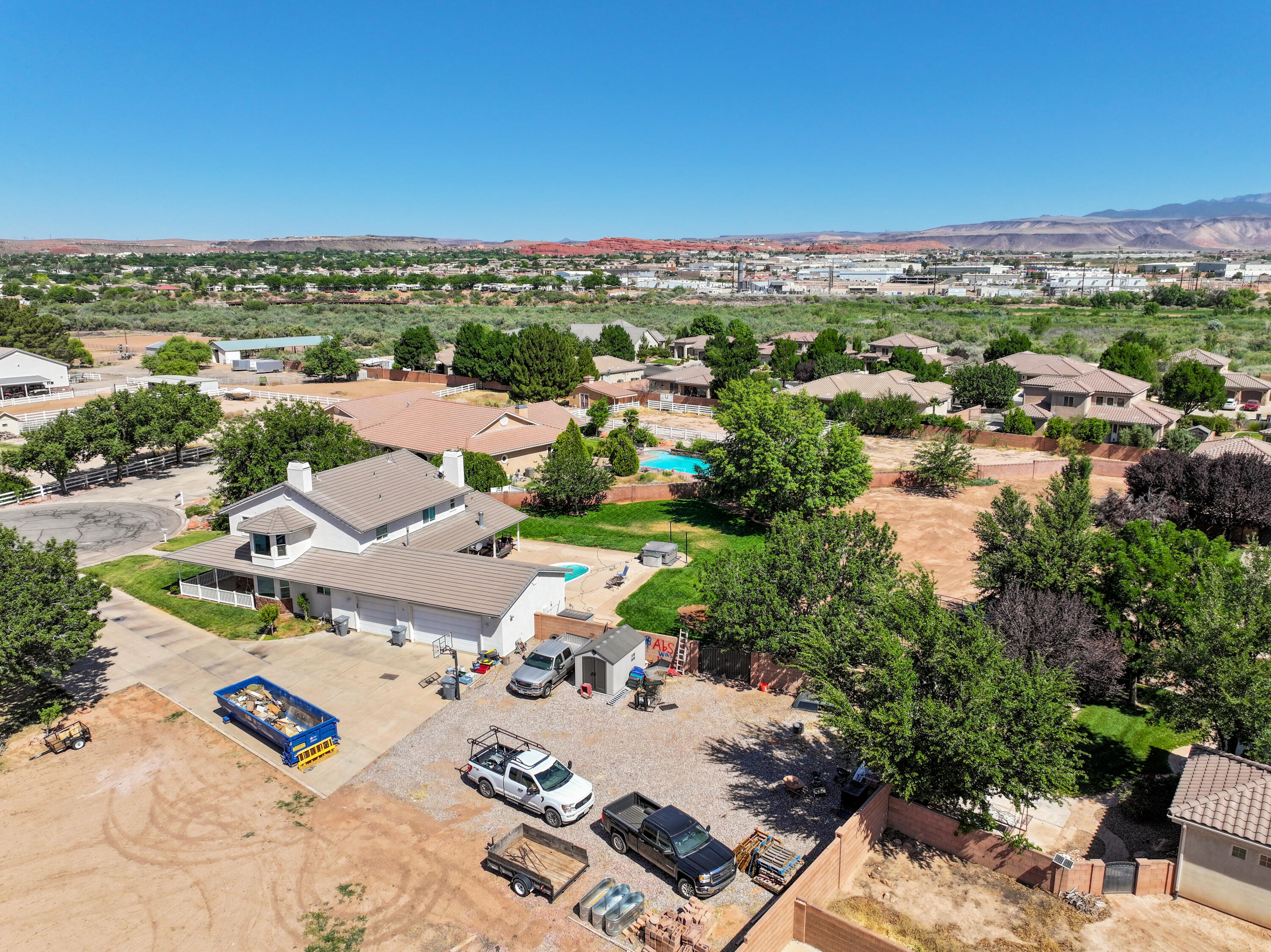 PINE VIEW ESTATES - Residential