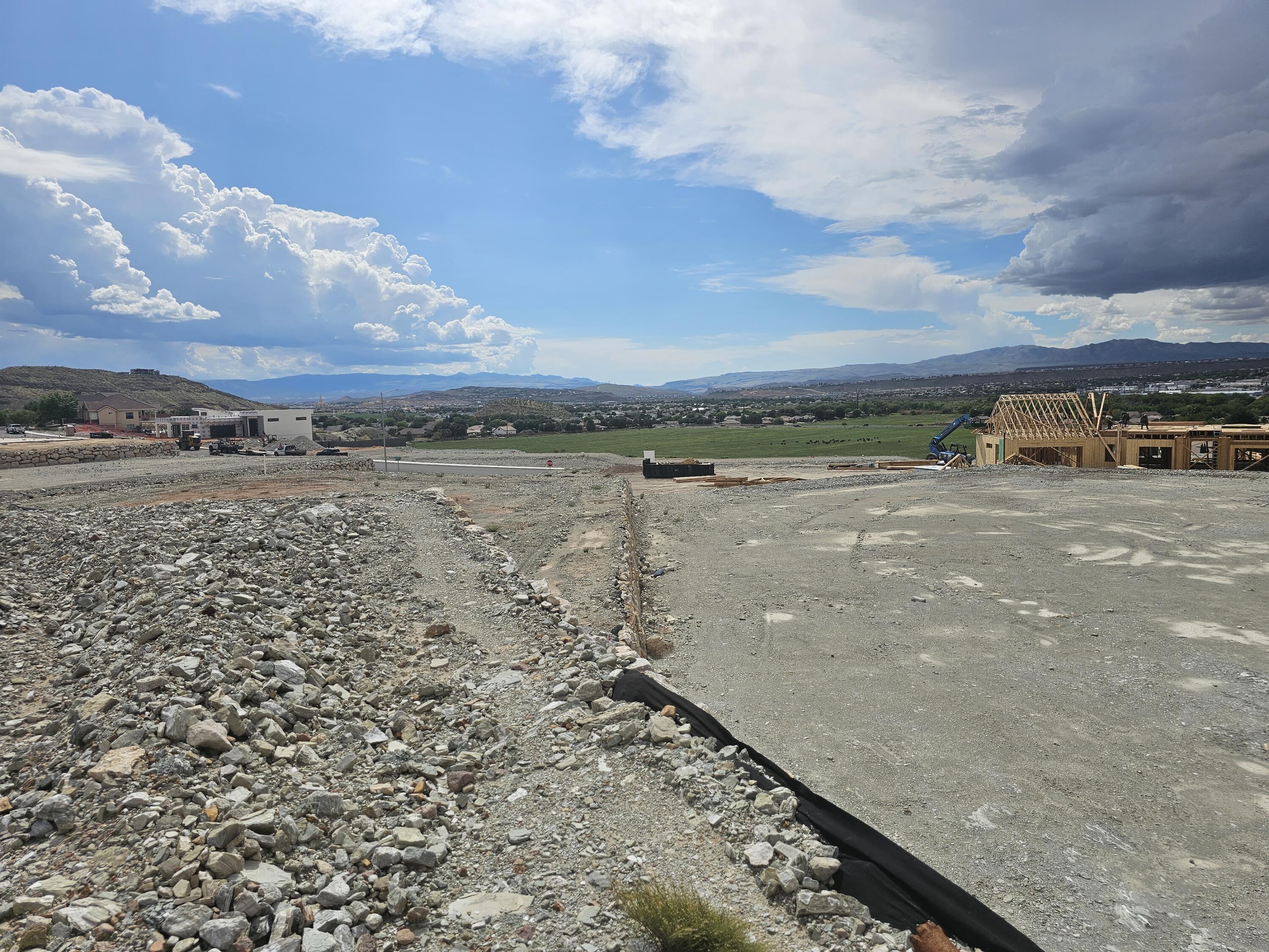 INDIAN KNOLLS - Land