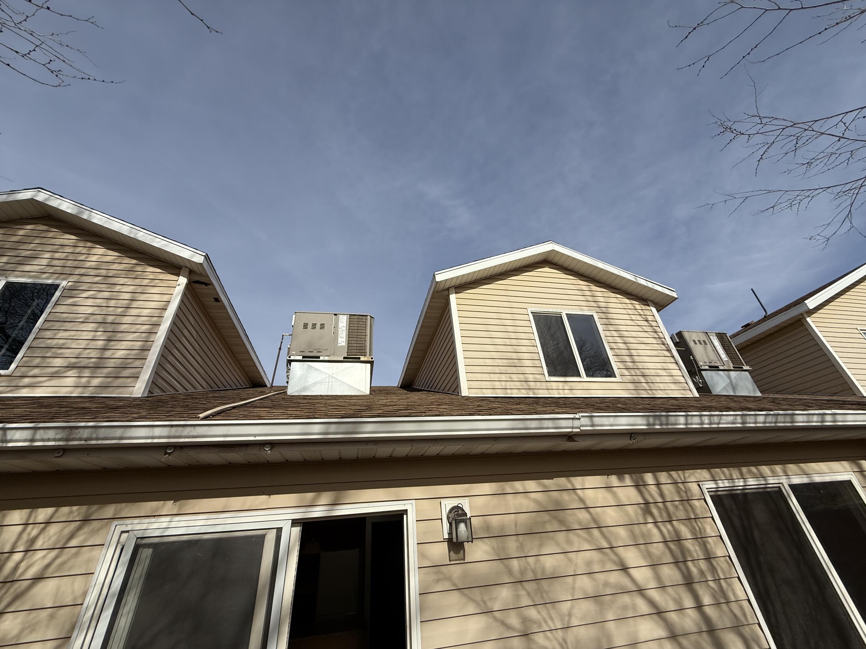 PECAN MEADOWS - Residential