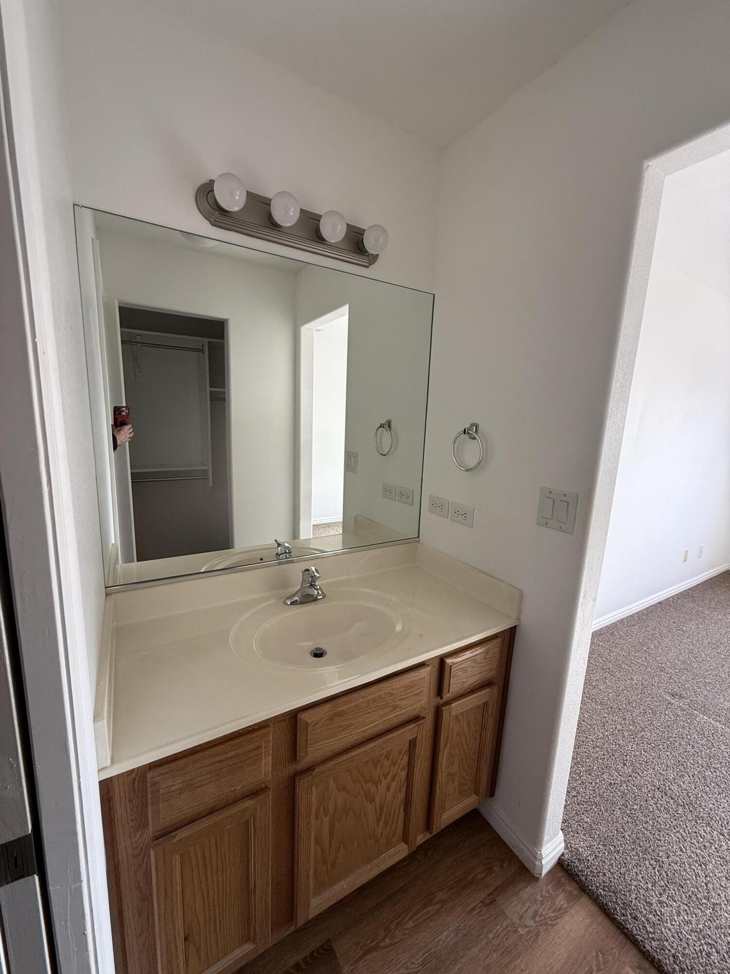 PECAN MEADOWS - Residential