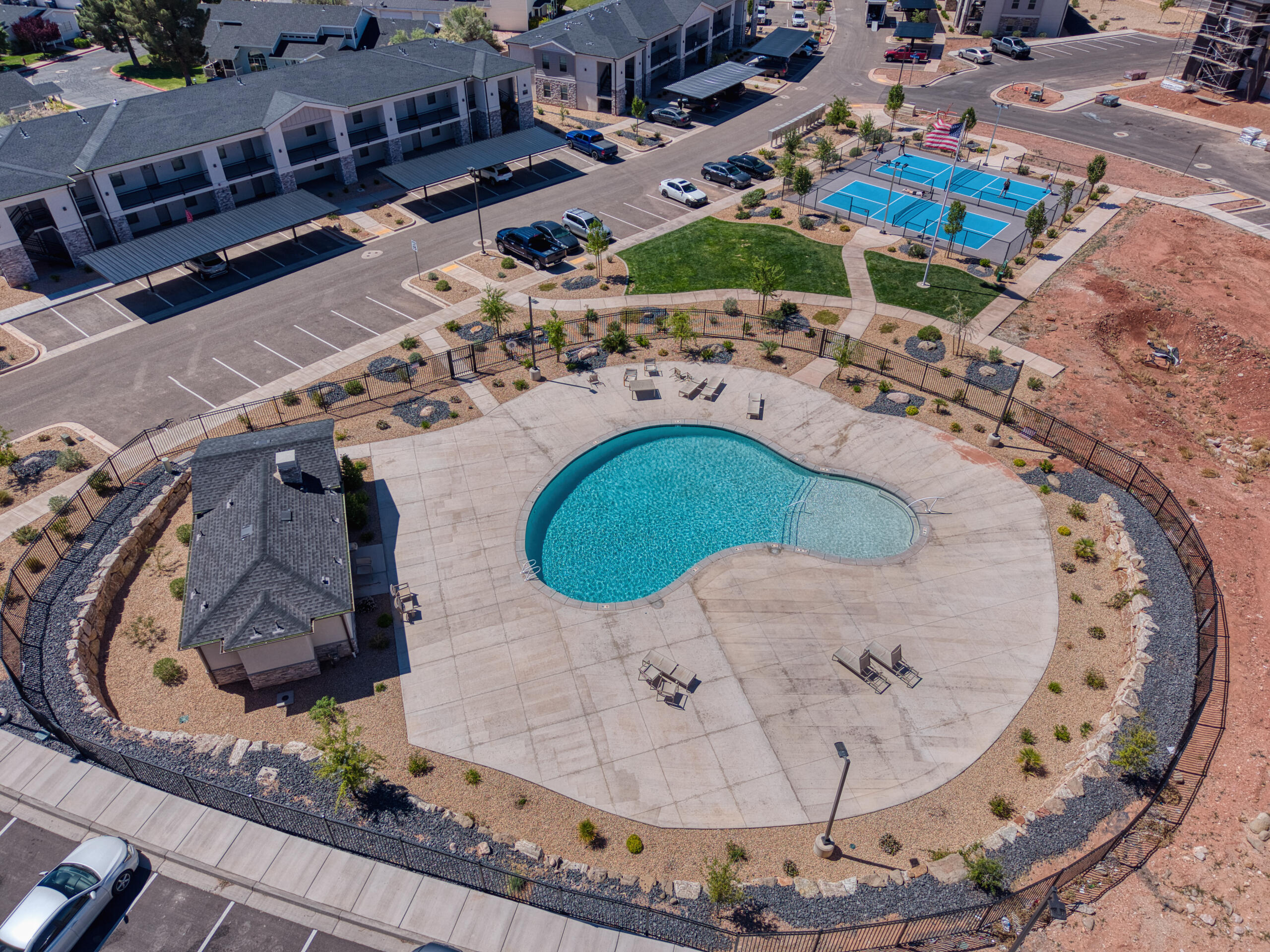 LONE ROCK CONDOS - Residential