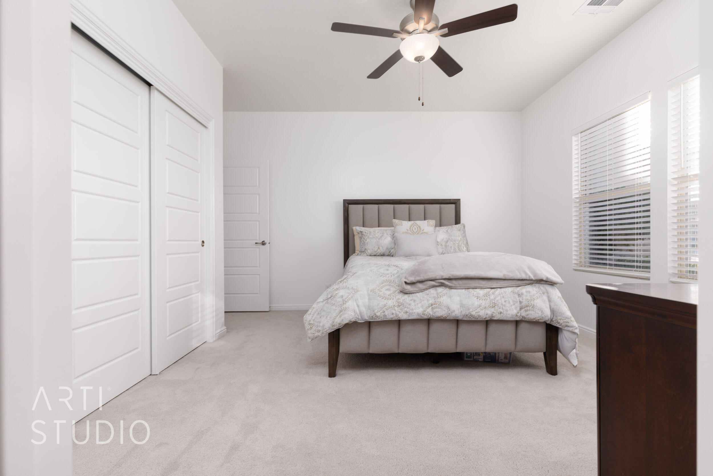 WHITE SANDS - Residential