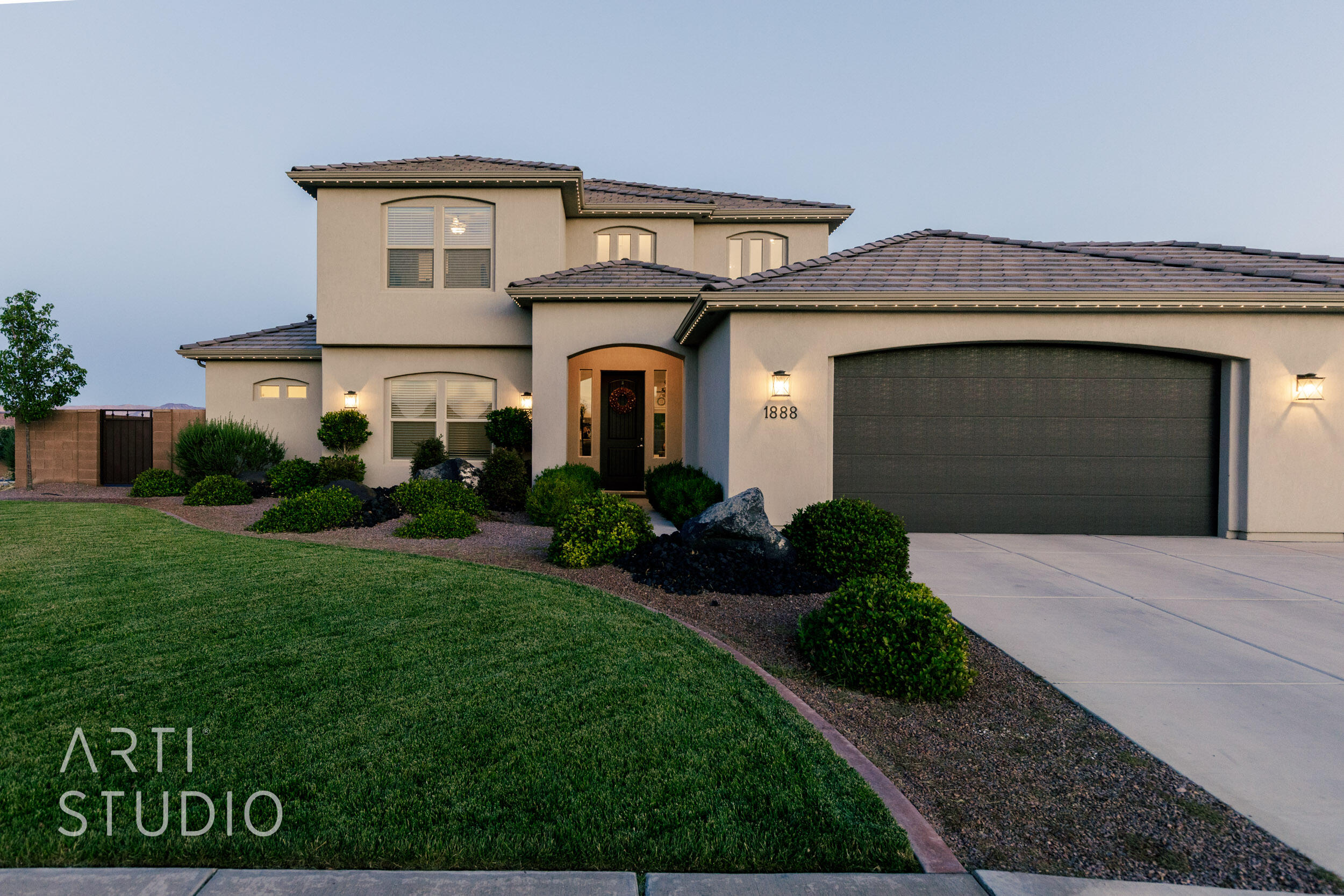 WHITE SANDS - Residential