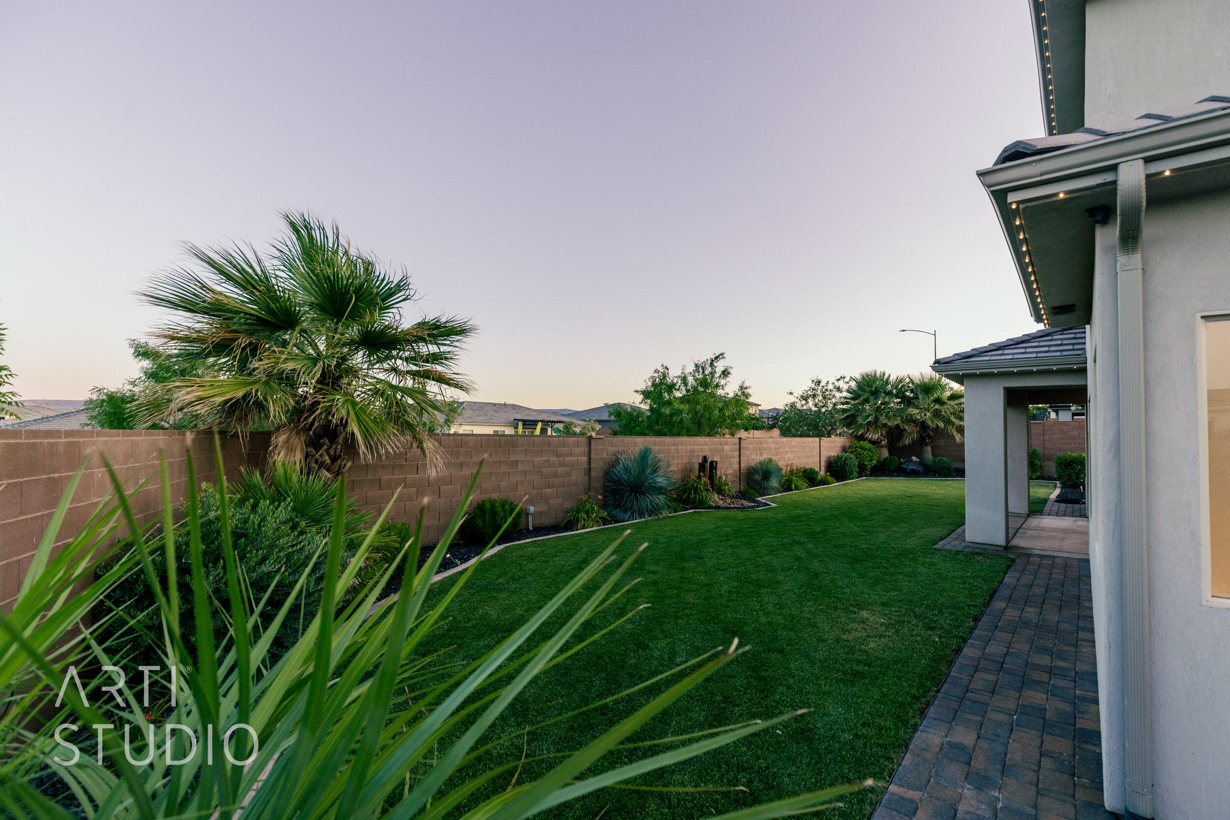 WHITE SANDS - Residential