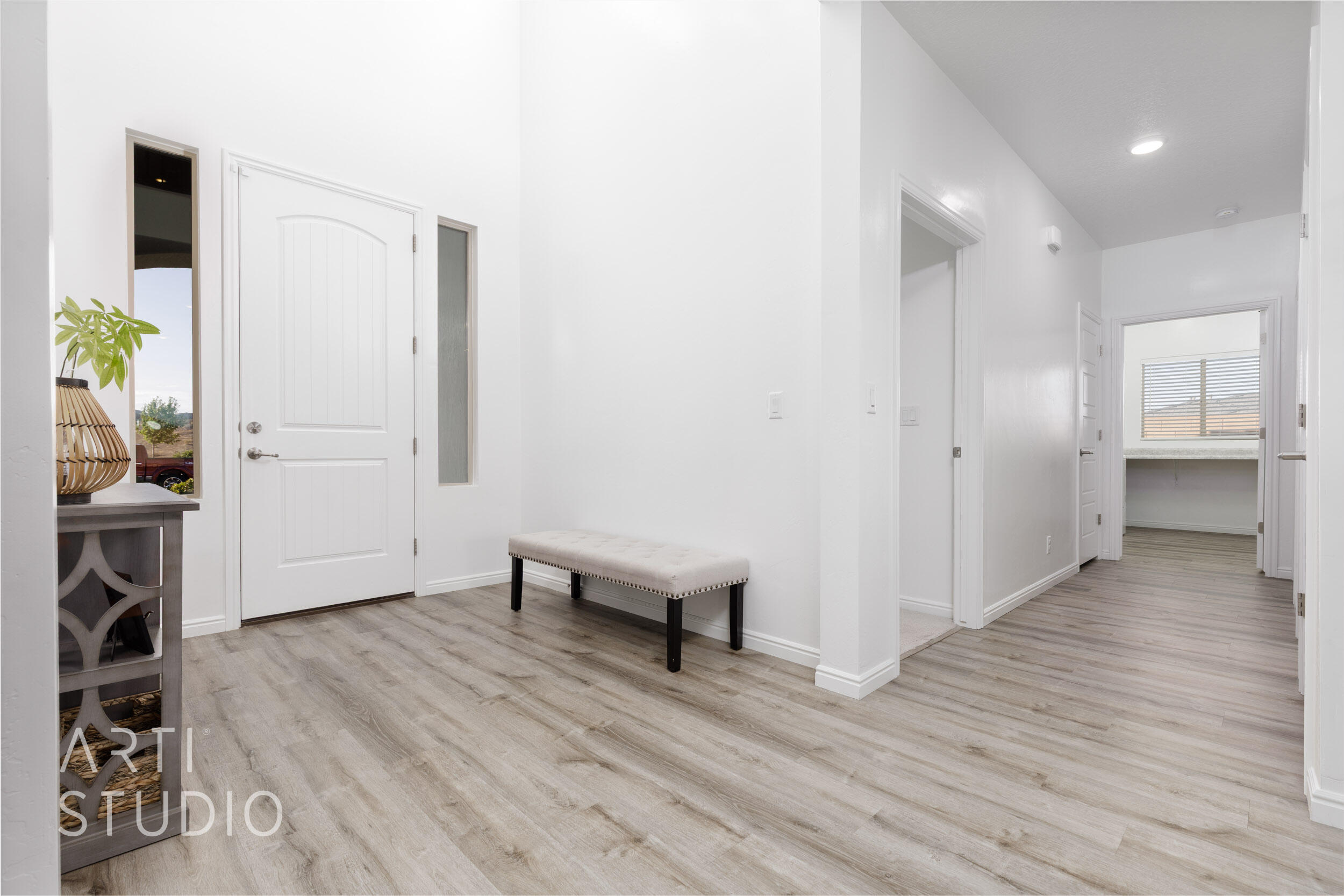 WHITE SANDS - Residential