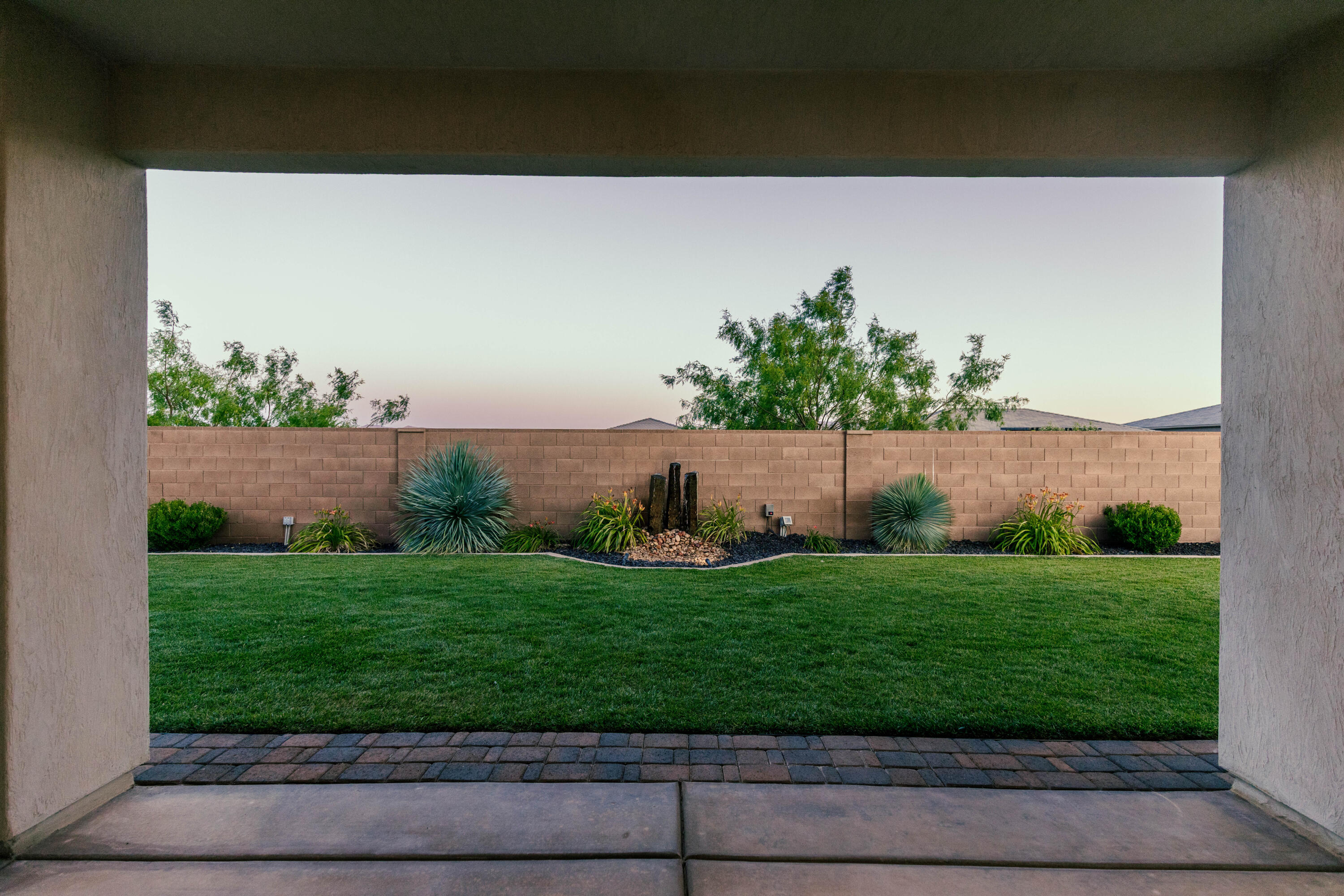 WHITE SANDS - Residential