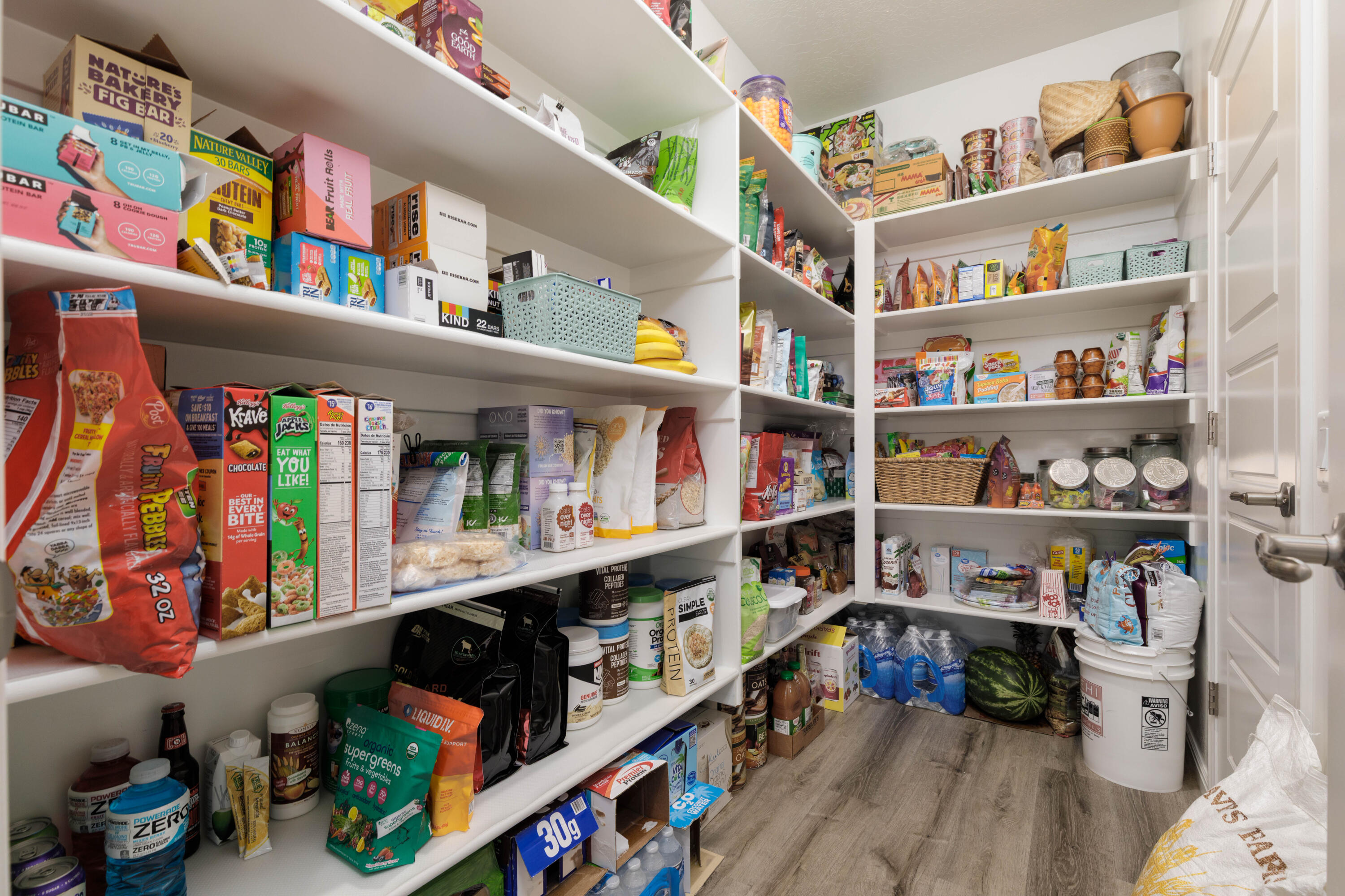 WHITE SANDS - Residential