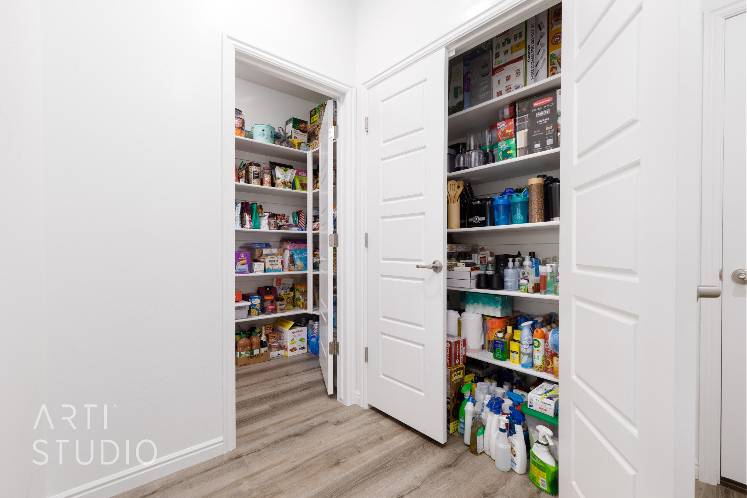 WHITE SANDS - Residential