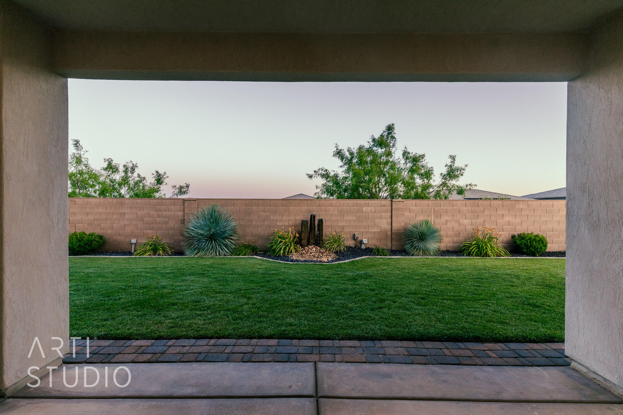 WHITE SANDS - Residential