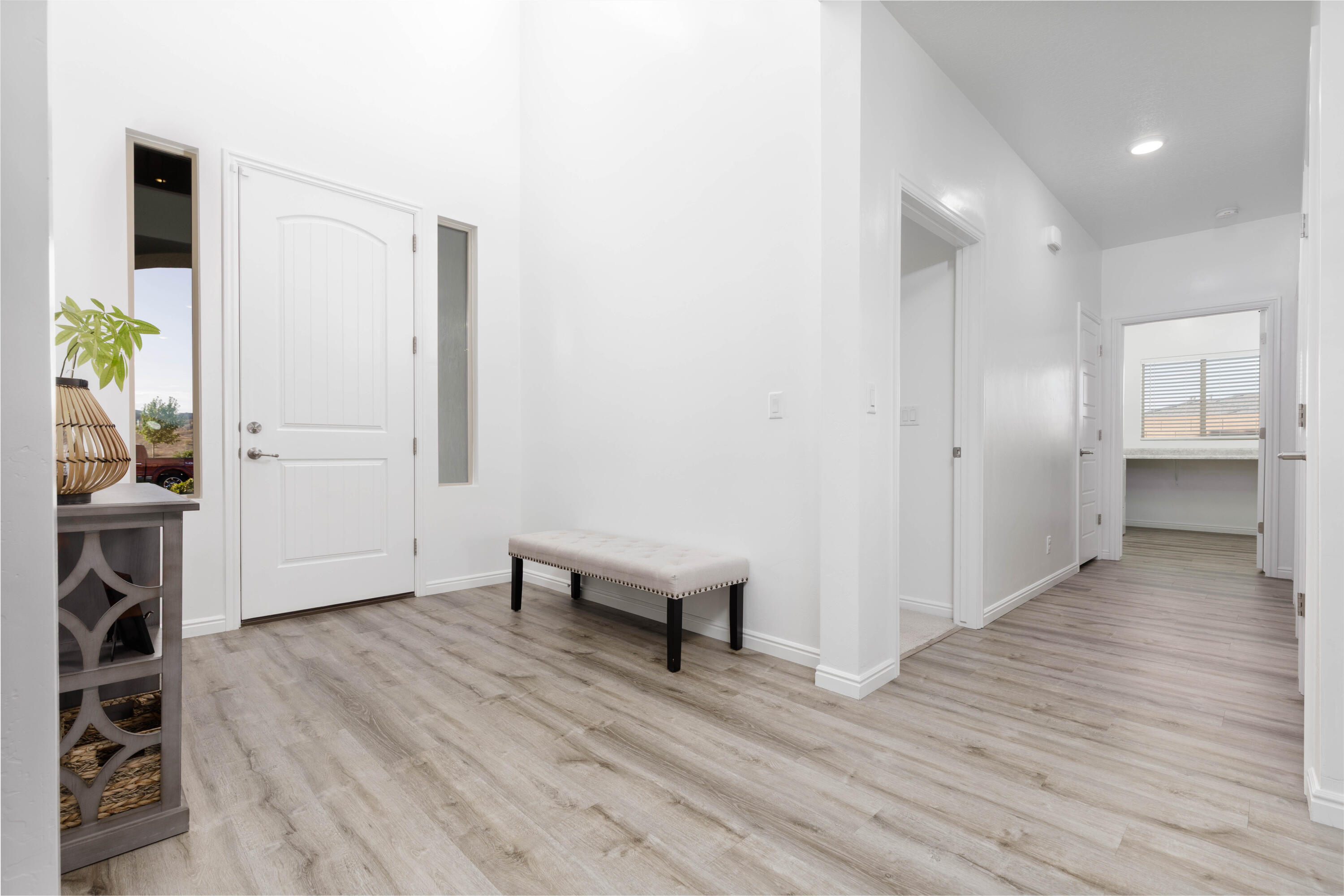 WHITE SANDS - Residential