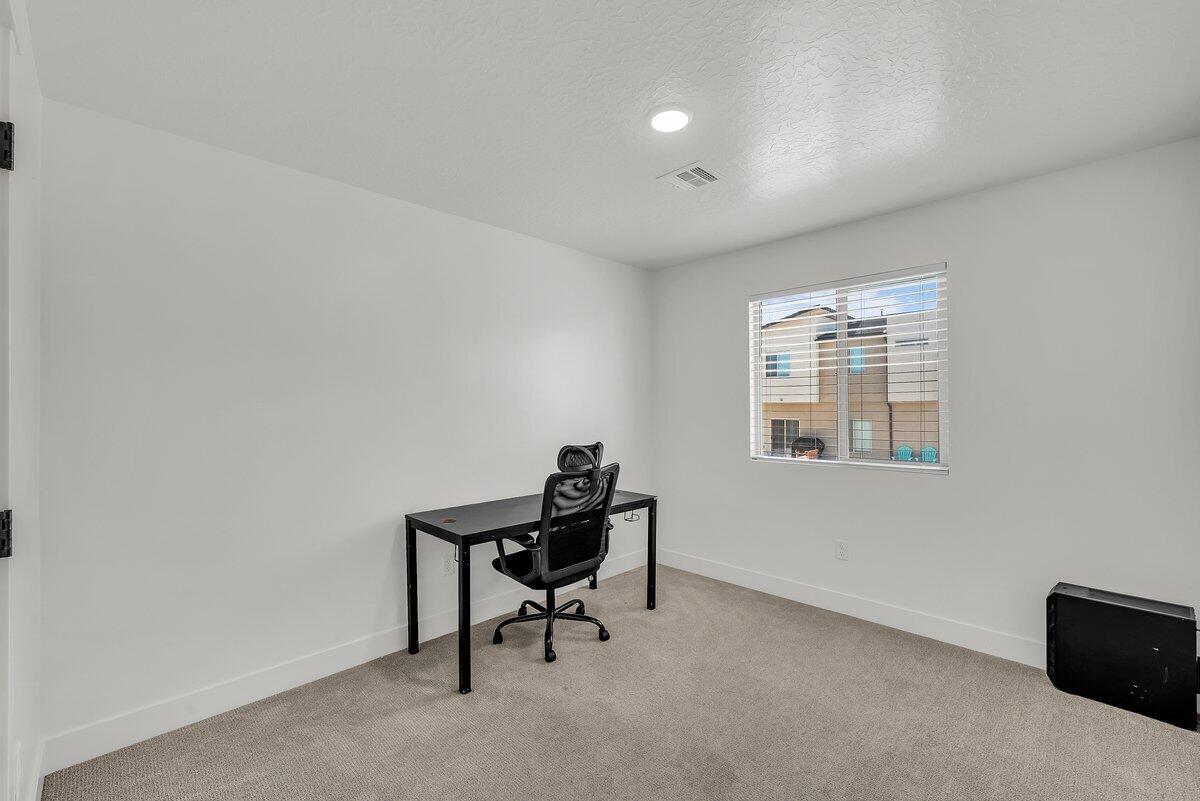 SOUTH DESERT TH - Residential