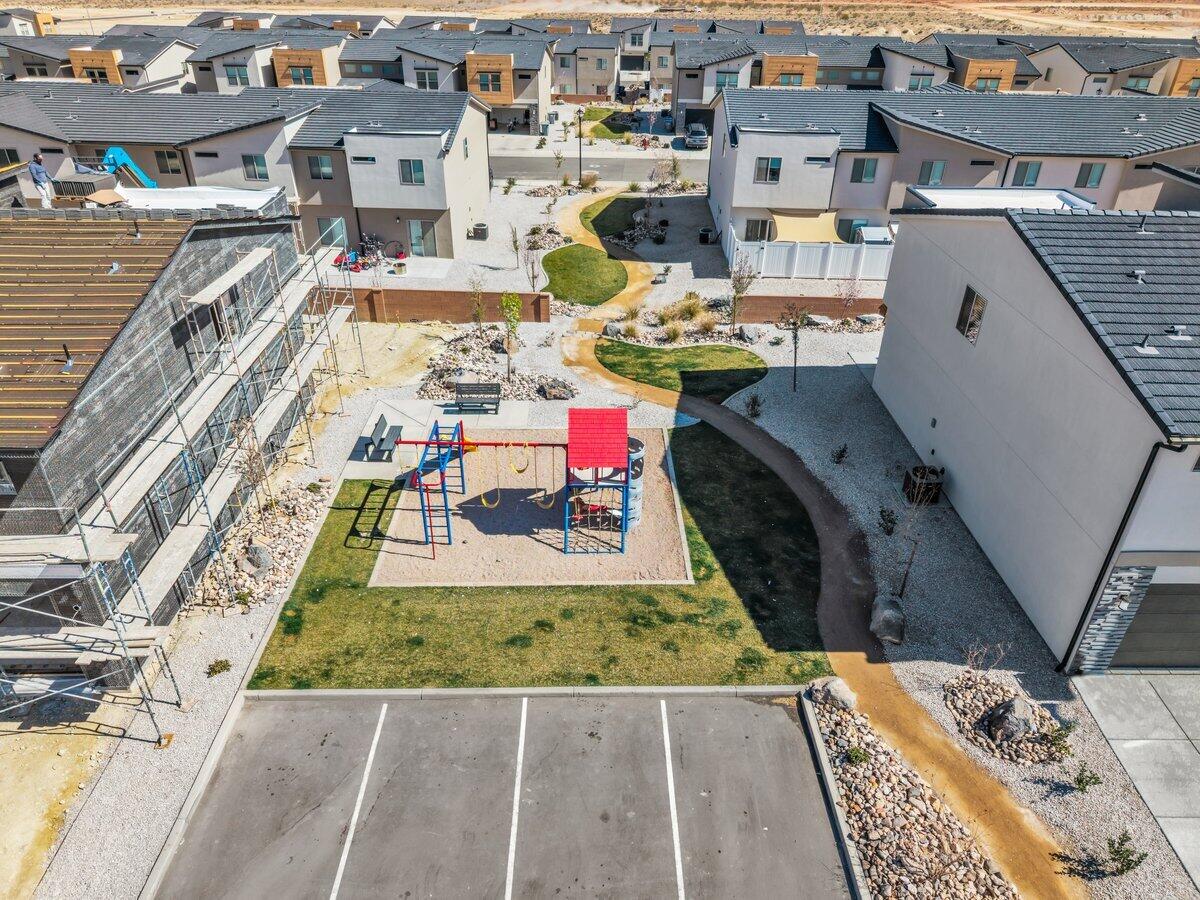 SOUTH DESERT TH - Residential