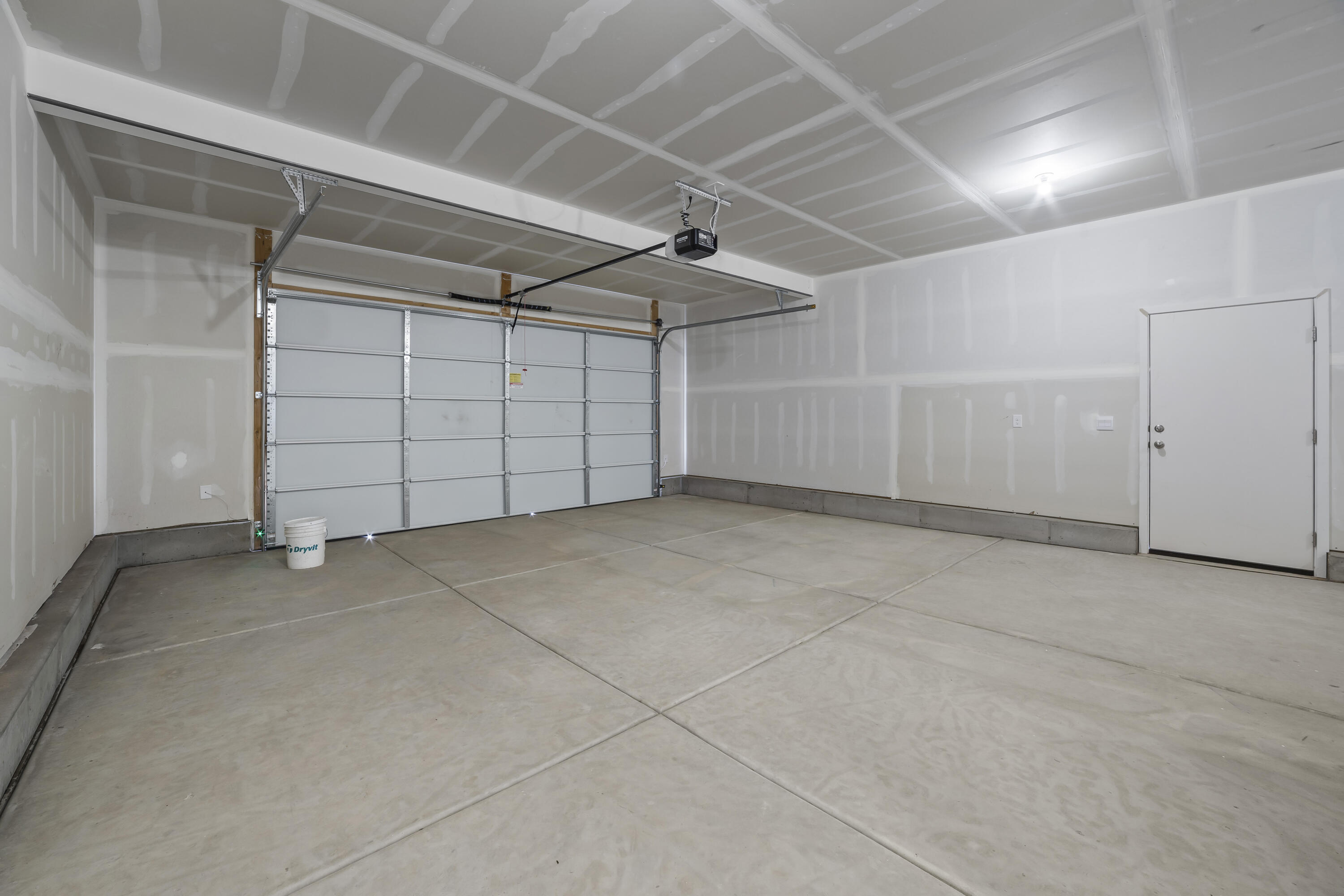 CORRAL HOLLOW AT LONG VALLEY - Residential