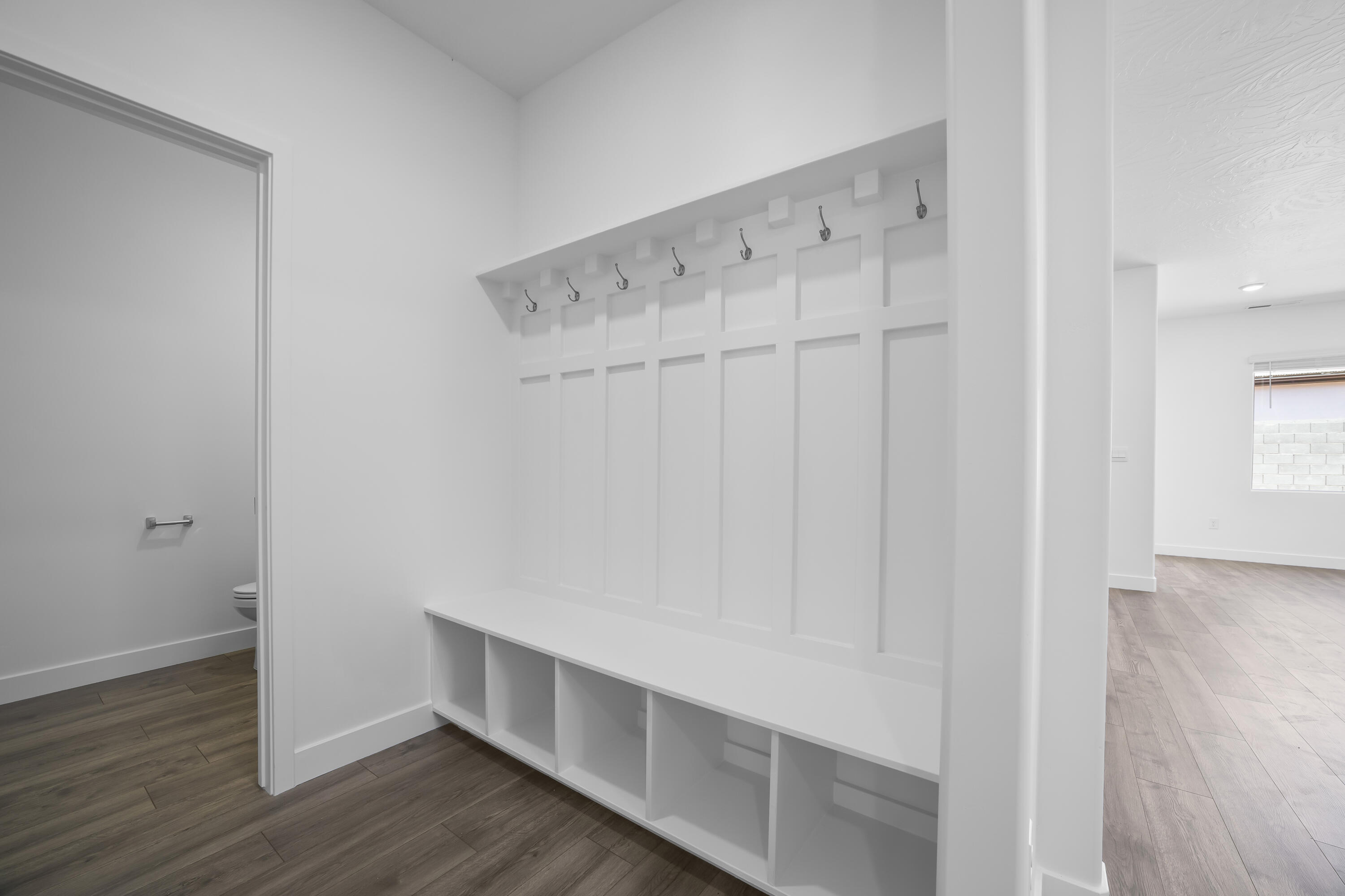 CORRAL HOLLOW AT LONG VALLEY - Residential