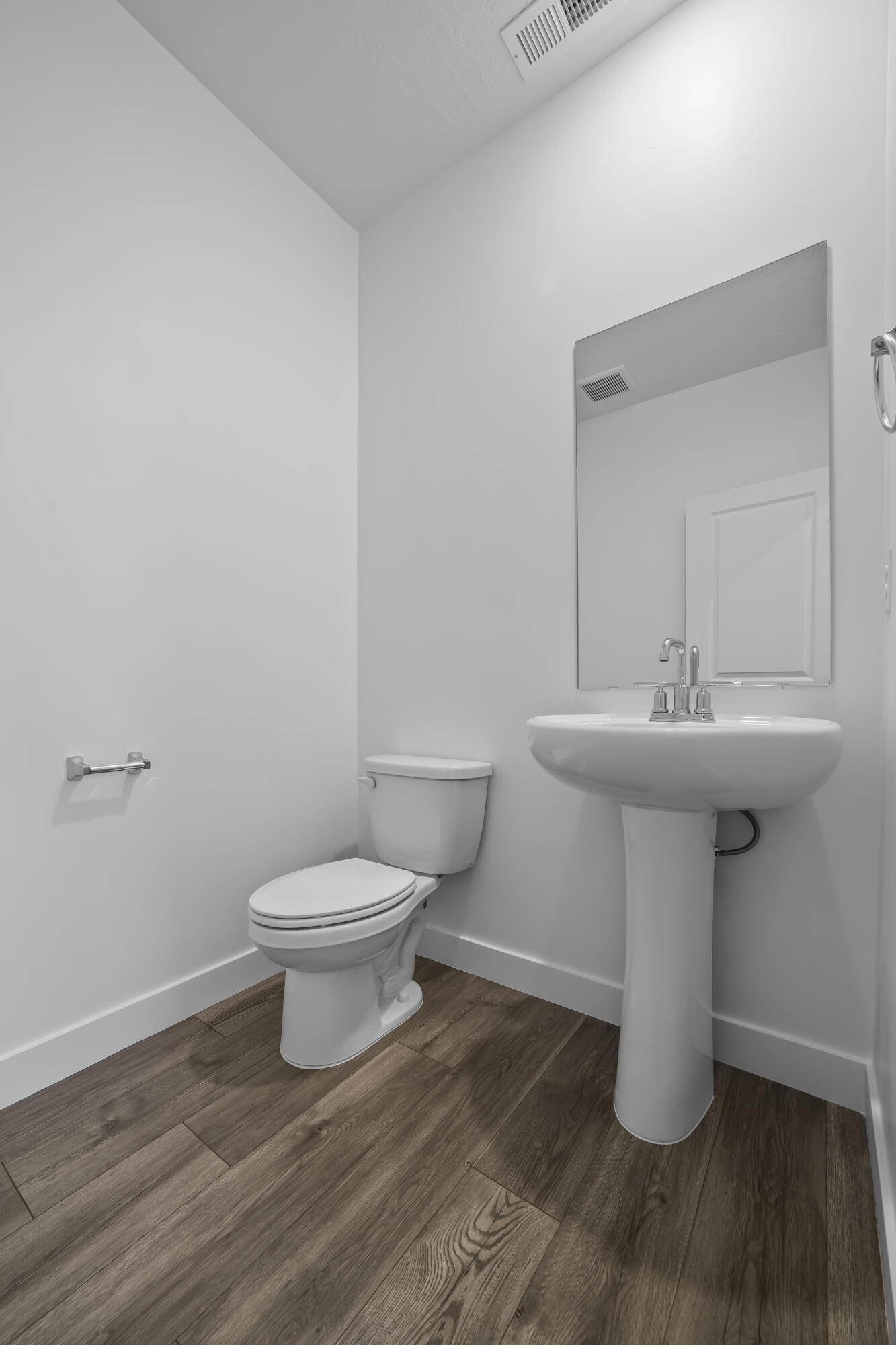 CORRAL HOLLOW AT LONG VALLEY - Residential