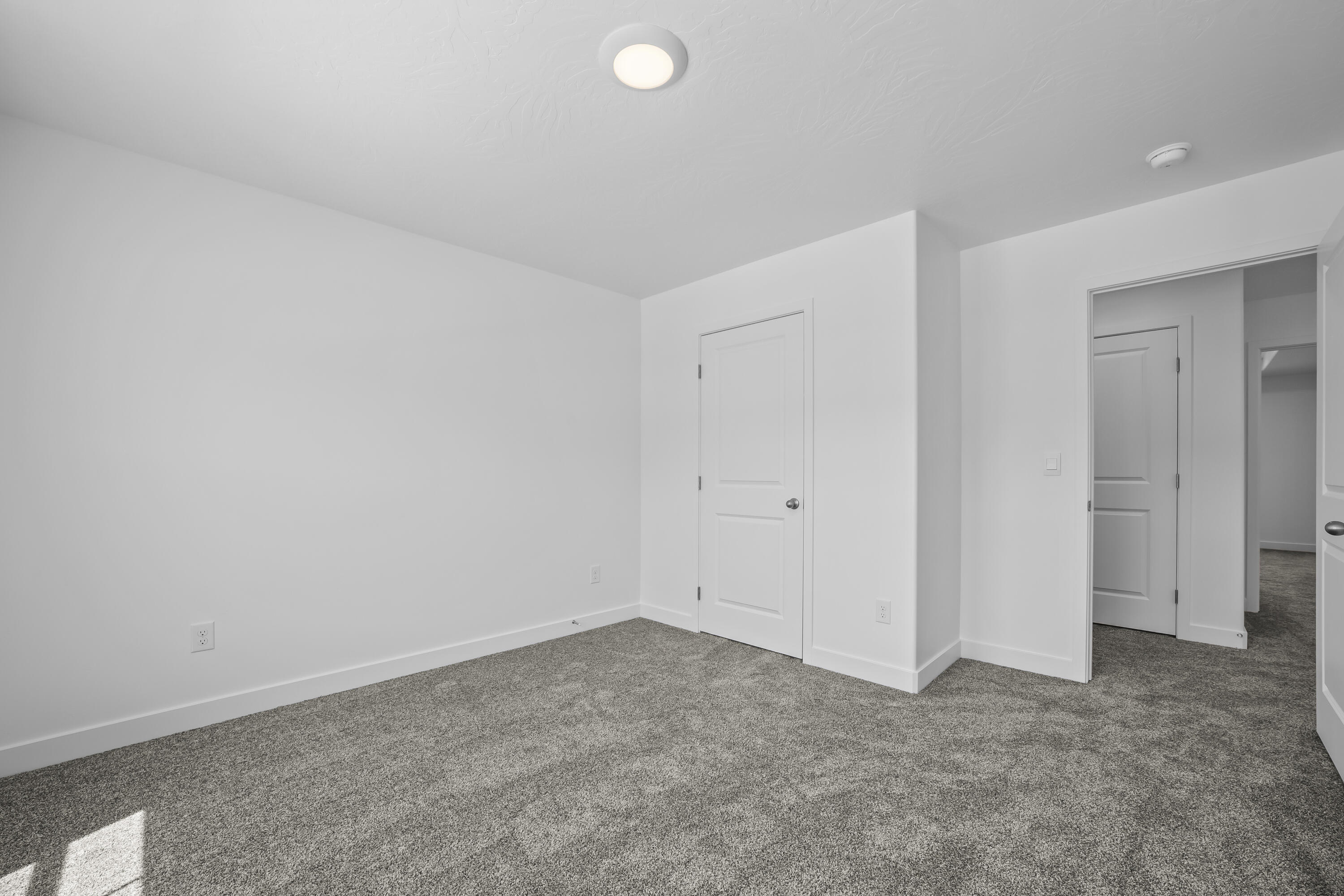 CORRAL HOLLOW AT LONG VALLEY - Residential