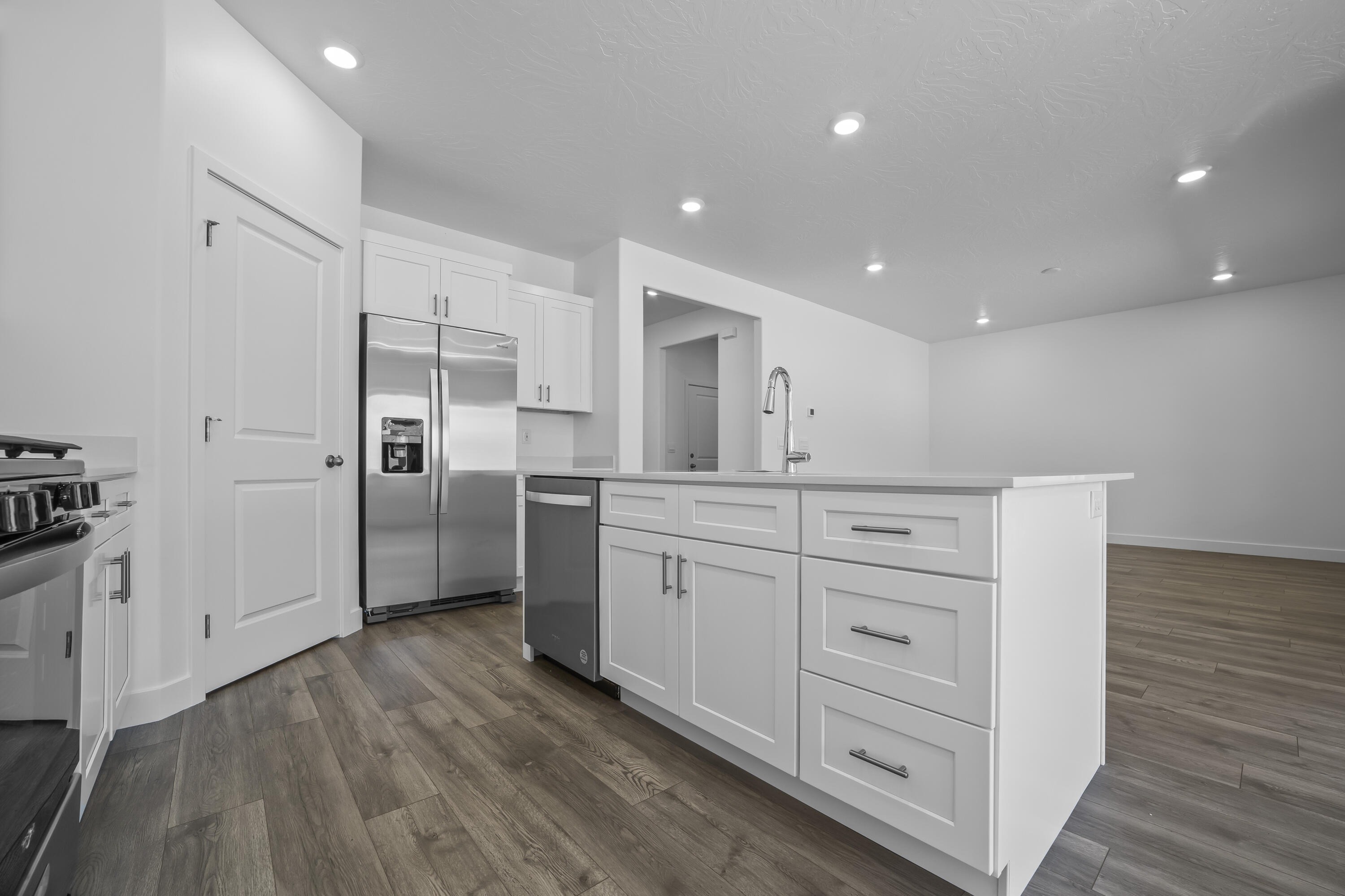 CORRAL HOLLOW AT LONG VALLEY - Residential