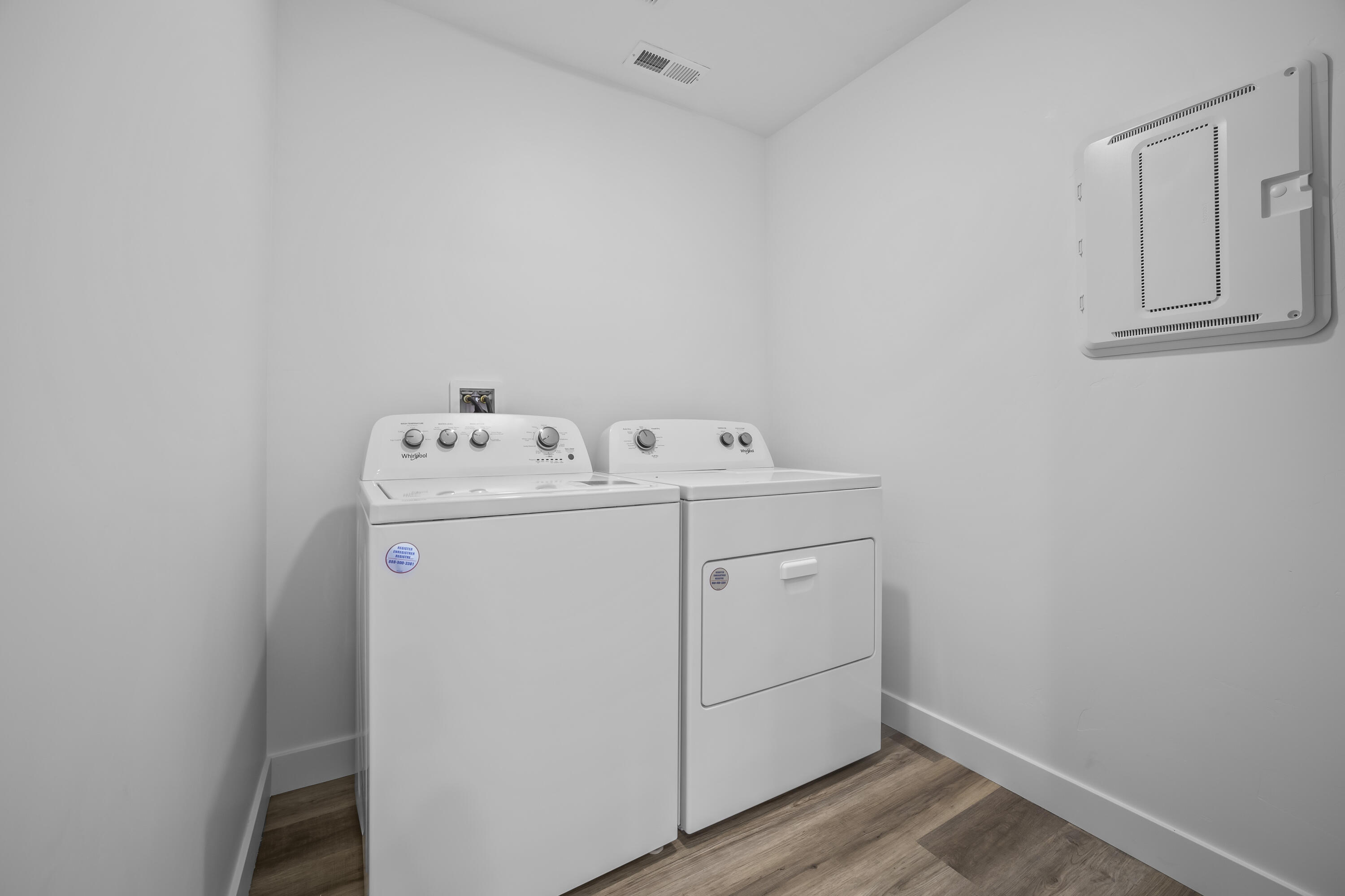 CORRAL HOLLOW AT LONG VALLEY - Residential