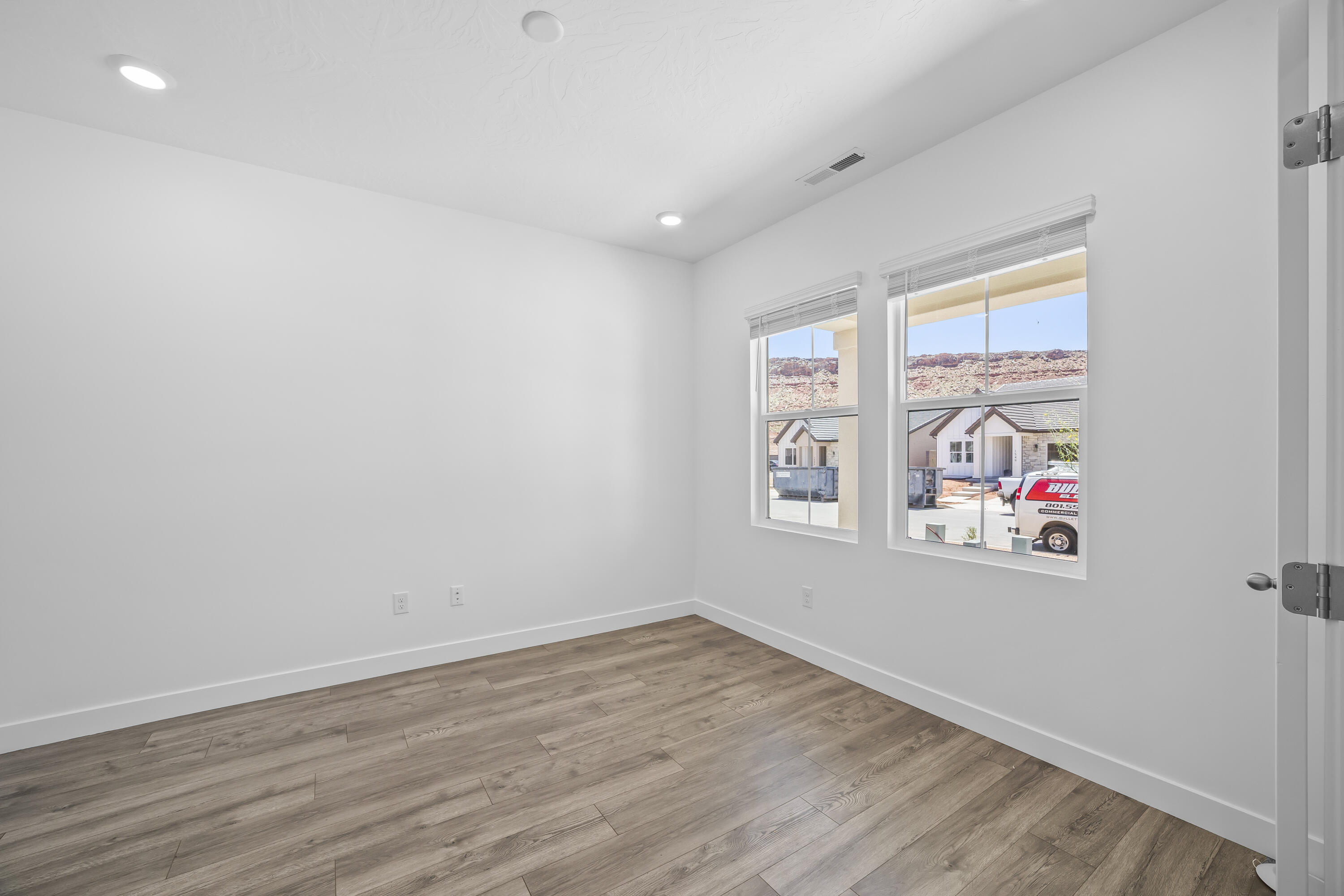 CORRAL HOLLOW AT LONG VALLEY - Residential