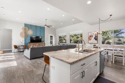 Tiny photo for 3258 S 4900 W, Hurricane, UT 84737 (MLS # 26-273326)
