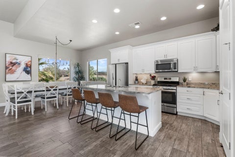 Tiny photo for 3258 S 4900 W, Hurricane, UT 84737 (MLS # 26-273326)