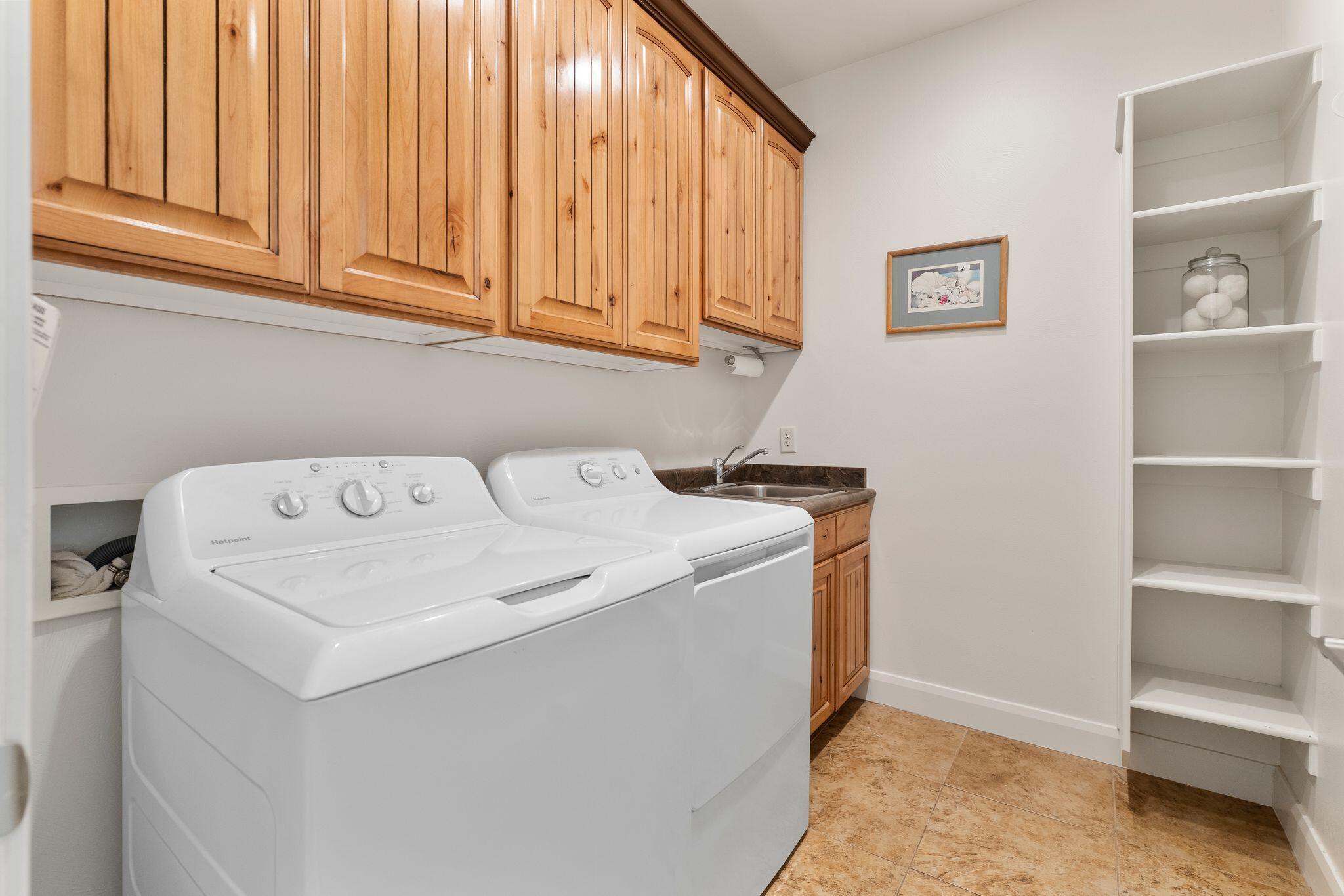 KNOLLS AT GREEN SPRING - Residential