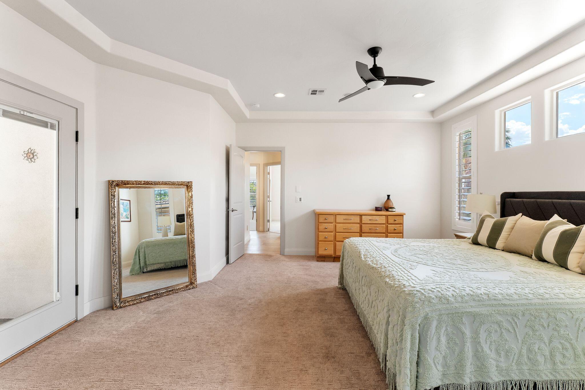 KNOLLS AT GREEN SPRING - Residential