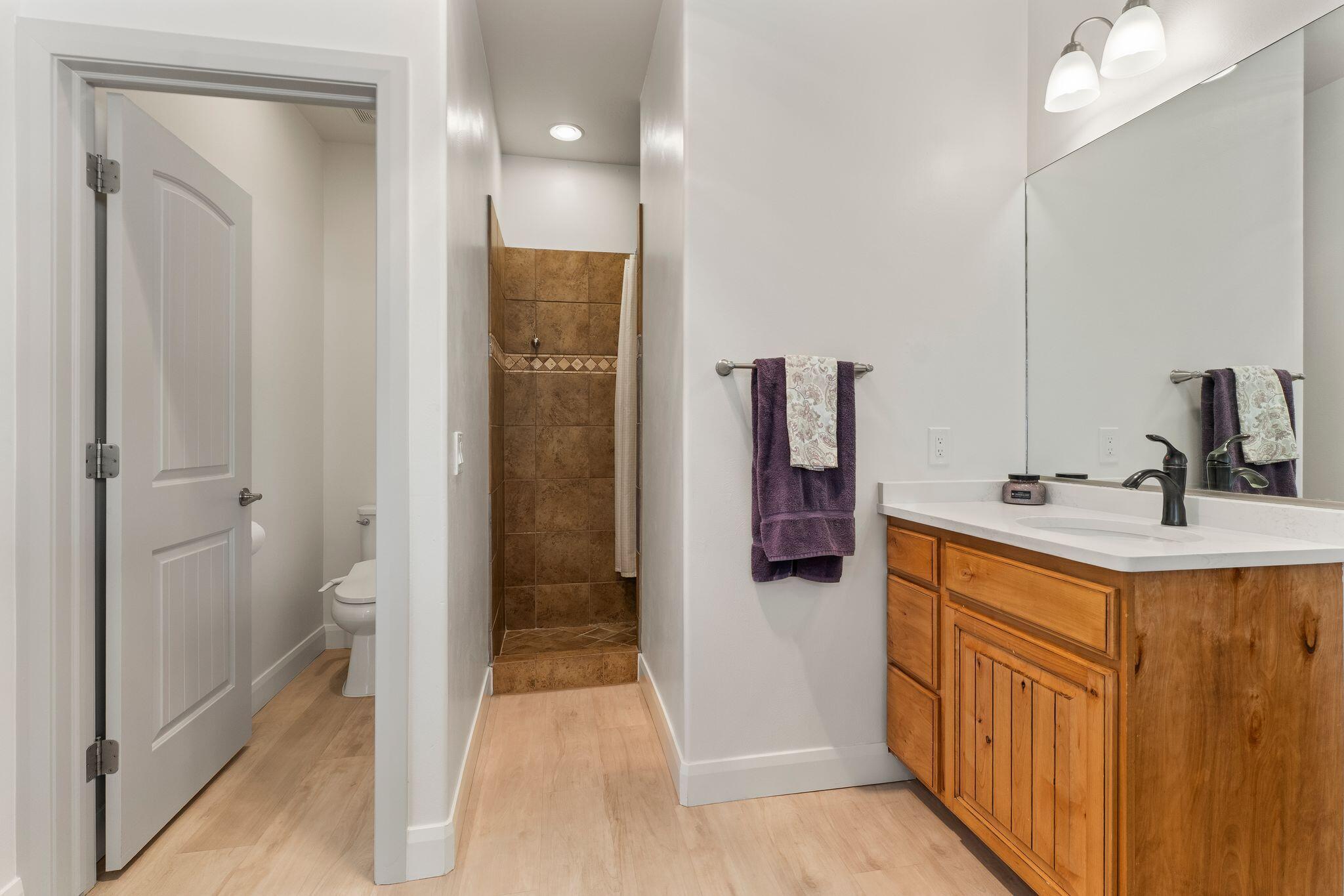 KNOLLS AT GREEN SPRING - Residential