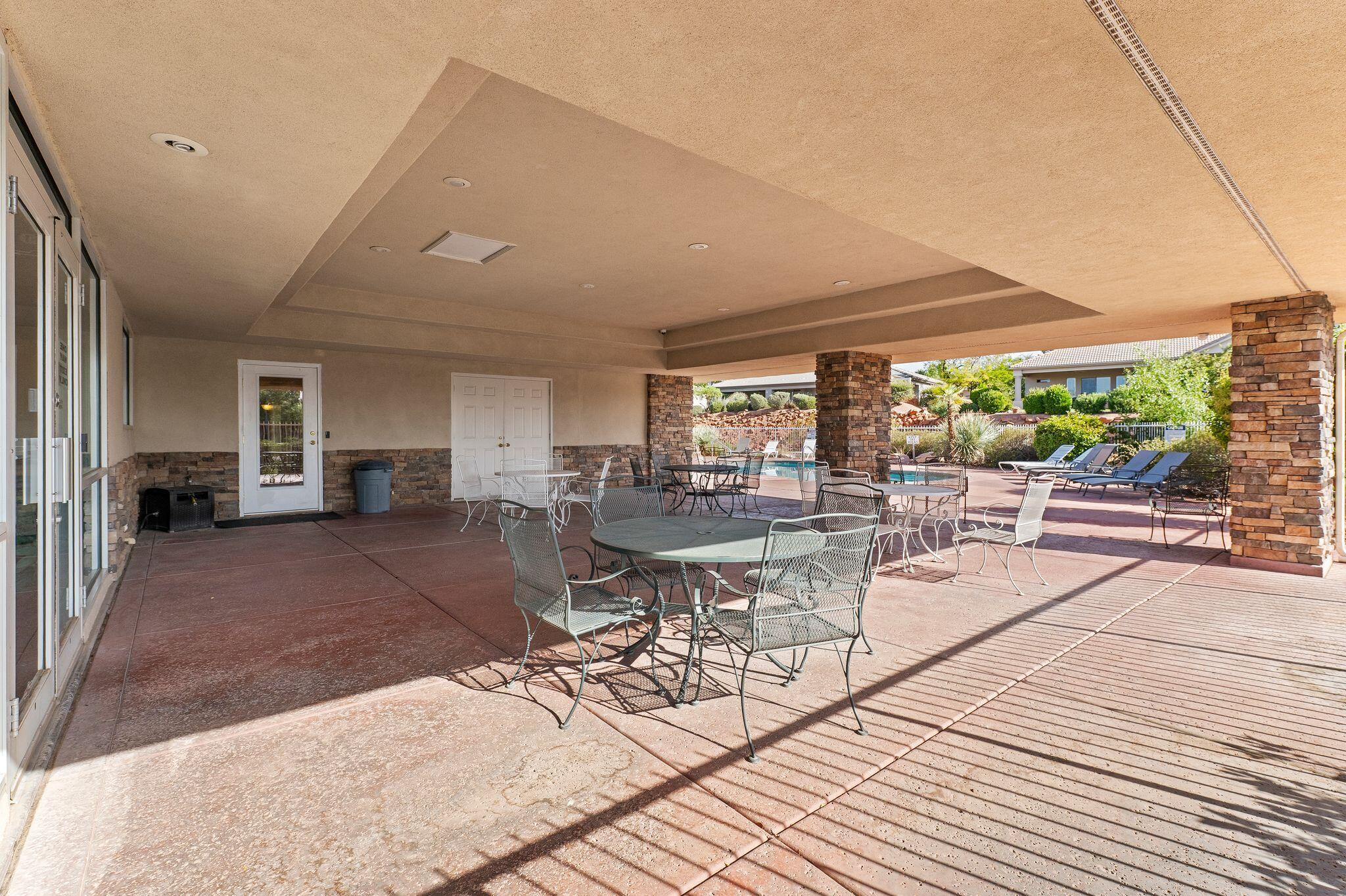 KNOLLS AT GREEN SPRING - Residential