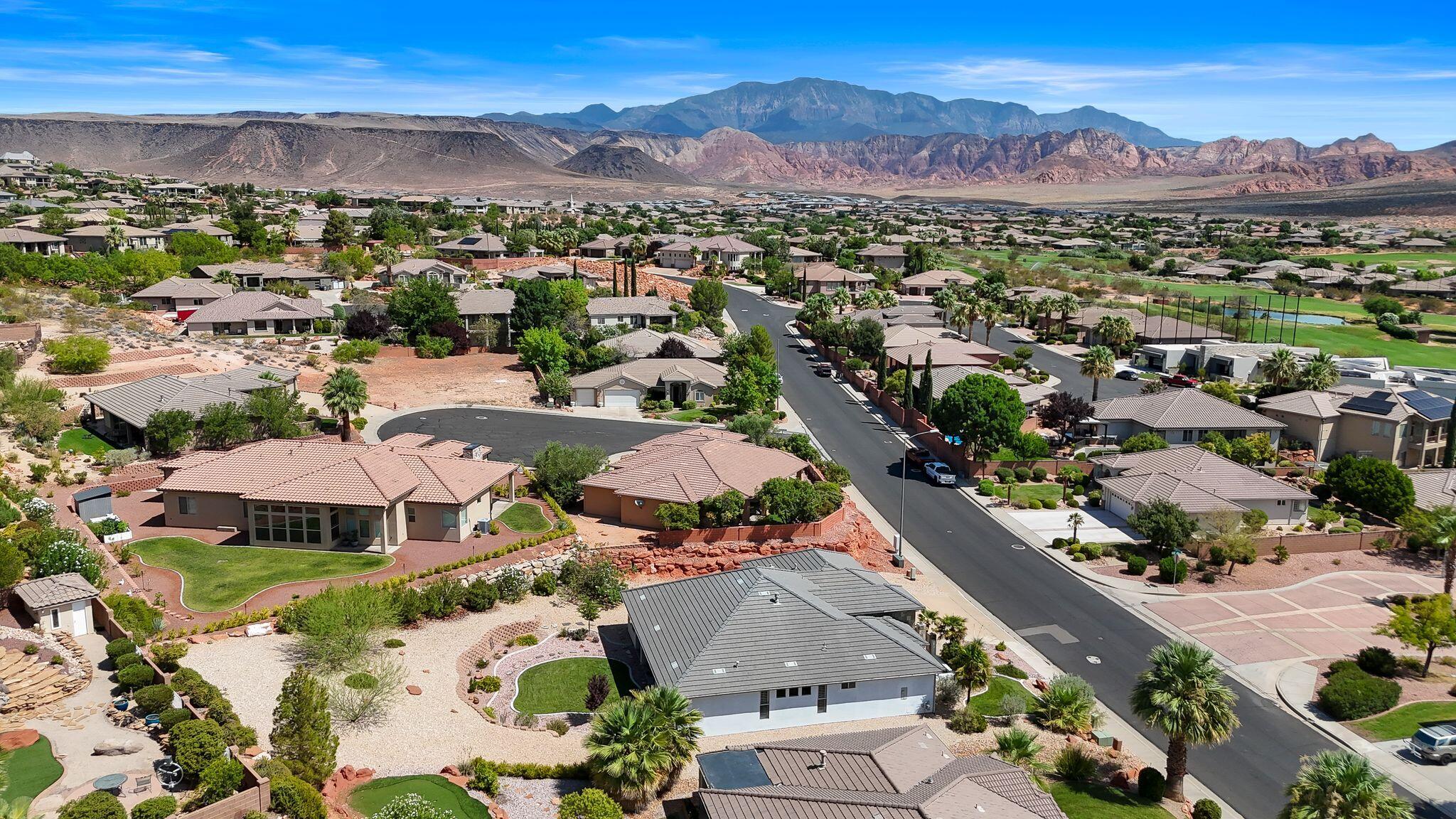 KNOLLS AT GREEN SPRING - Residential