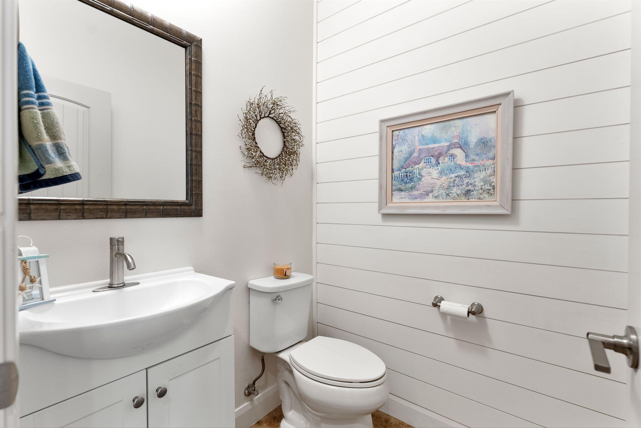 KNOLLS AT GREEN SPRING - Residential