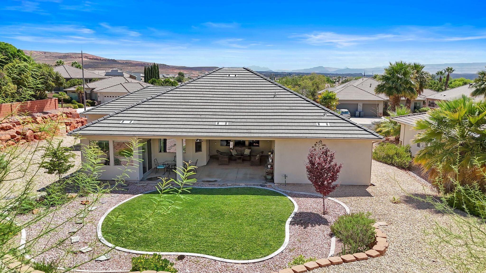 KNOLLS AT GREEN SPRING - Residential