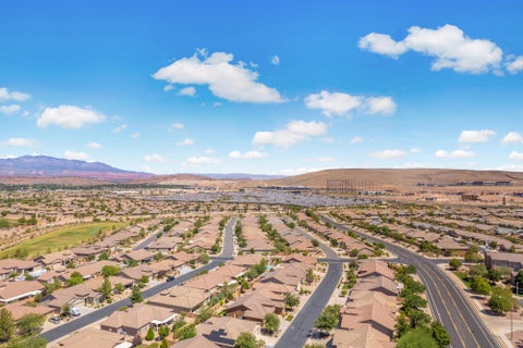 Tiny photo for 1534 Morane Manor DR, Saint George, UT 84790 (MLS # 26-275158)