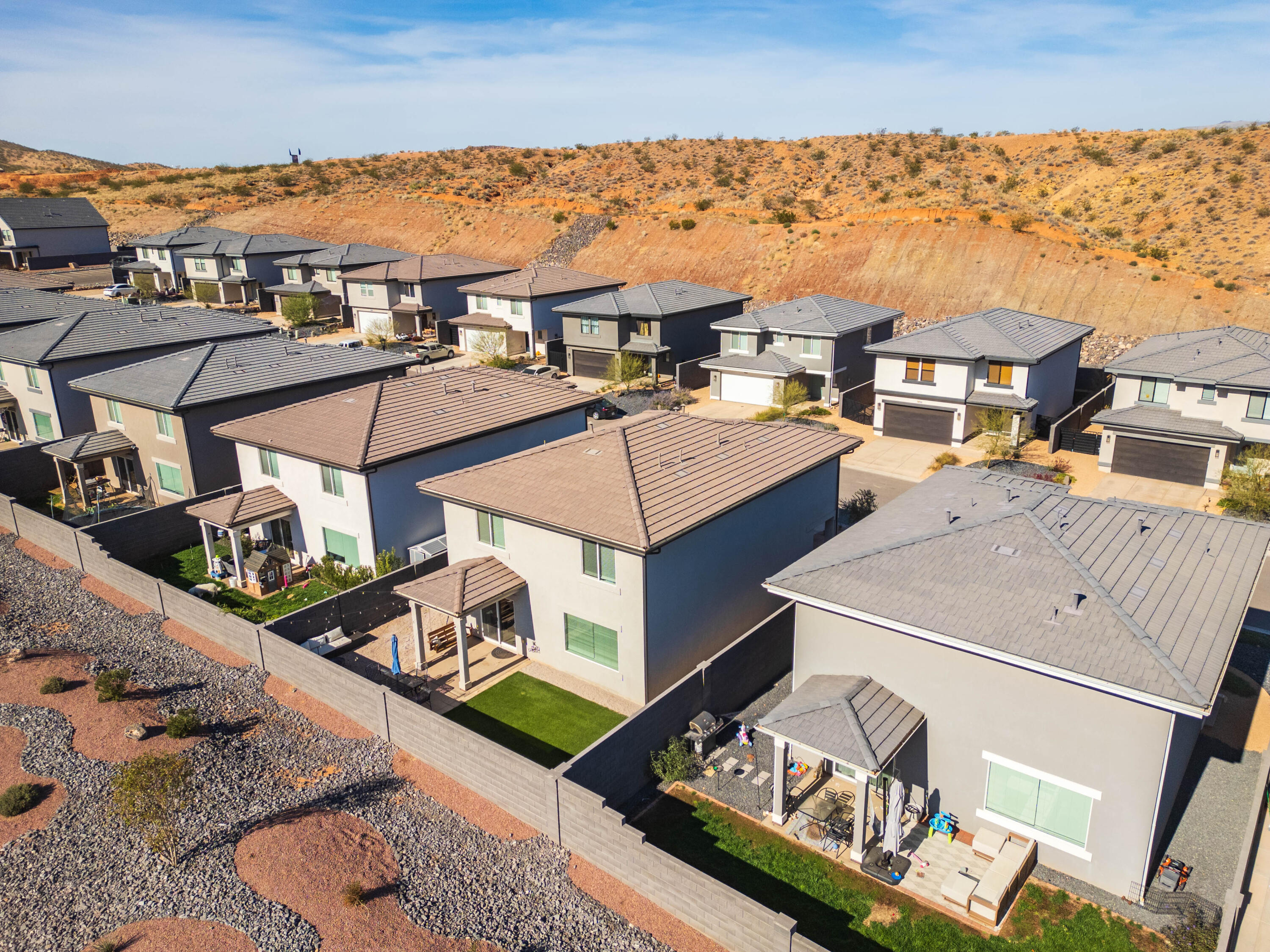 STARR SPRINGS AT LONG VALLEY - Residential